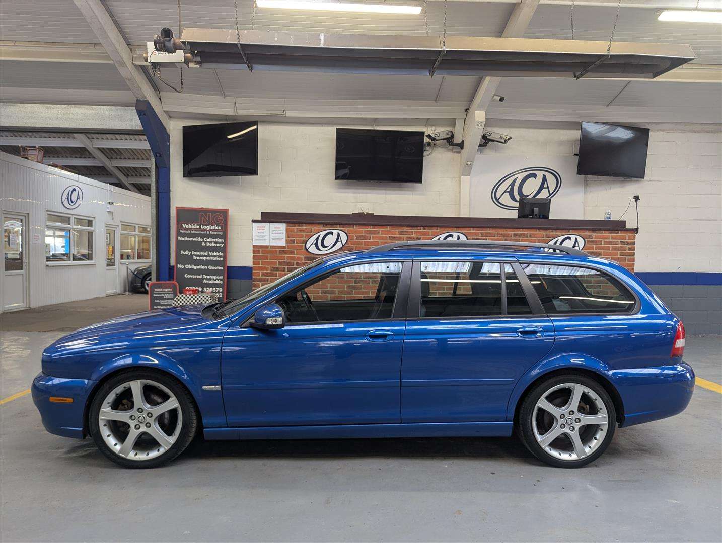 <p>2008 JAGUAR X-TYPE SE</p>