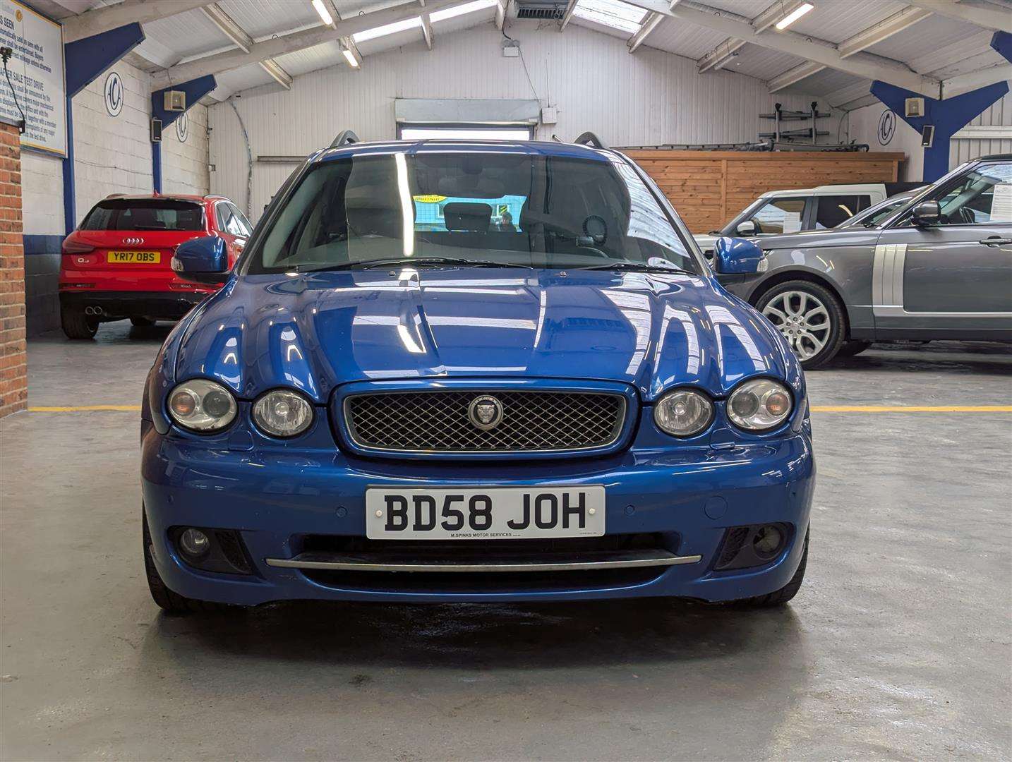 <p>2008 JAGUAR X-TYPE SE</p>