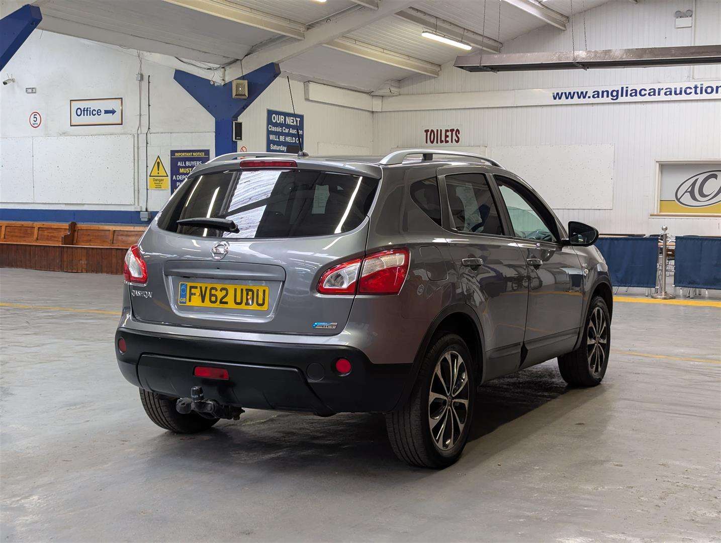 <p>2012 NISSAN QASHQAI N-TEC + IS DCI</p>