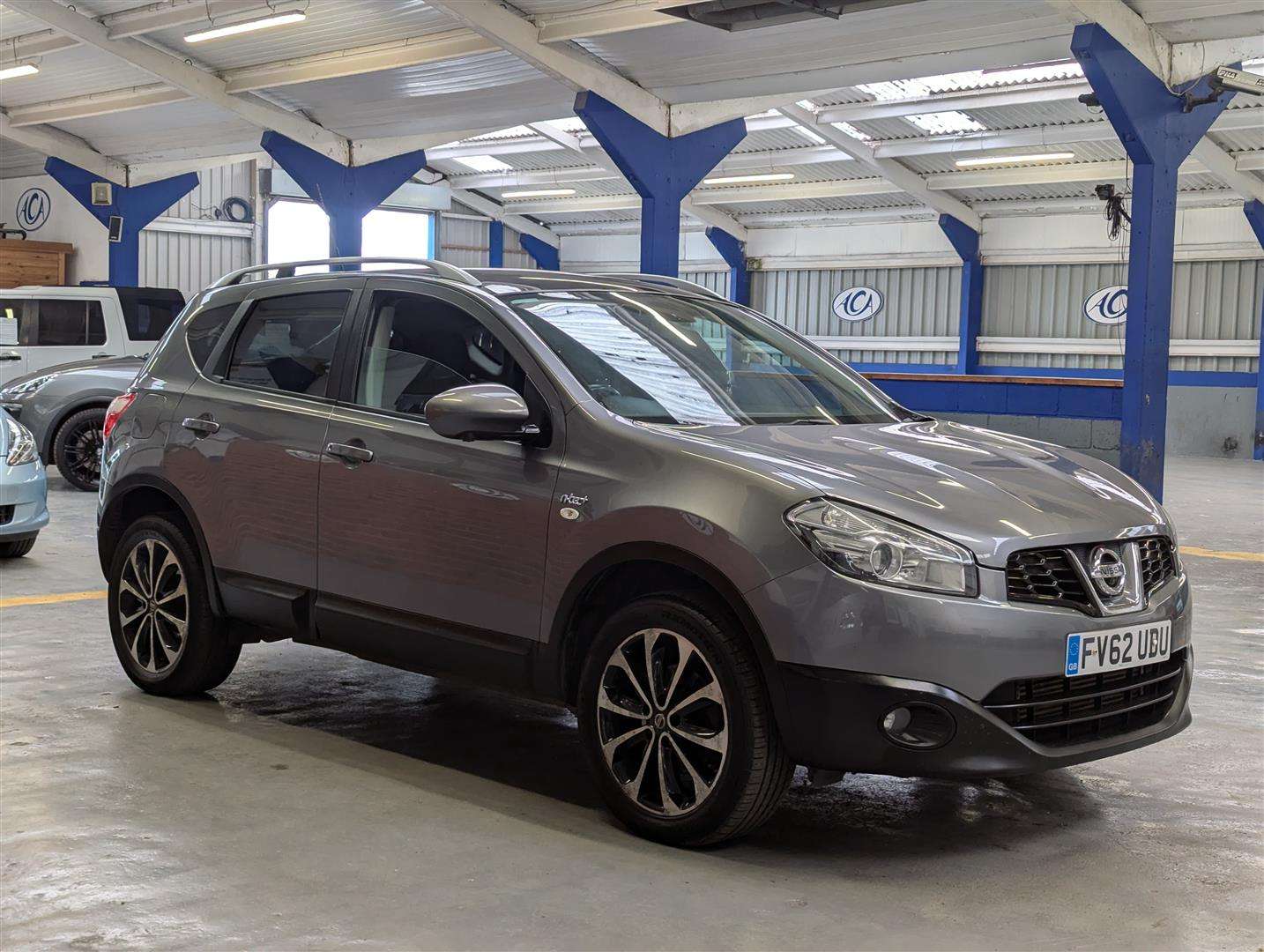 <p>2012 NISSAN QASHQAI N-TEC + IS DCI</p>