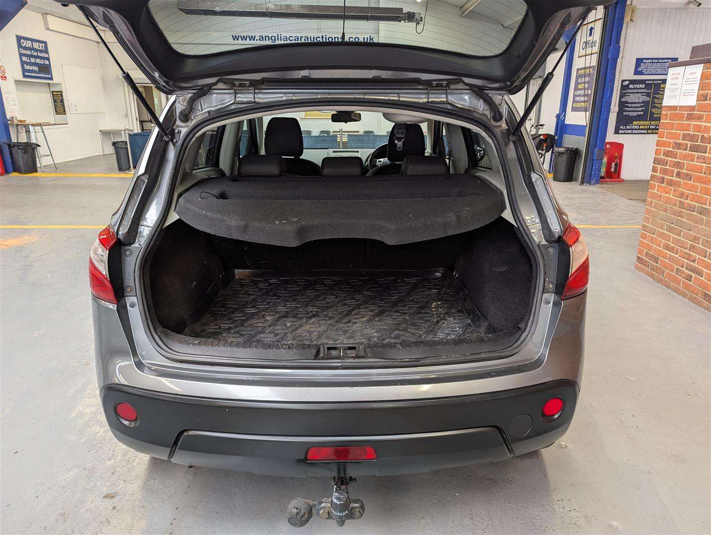 <p>2012 NISSAN QASHQAI N-TEC + IS DCI</p>