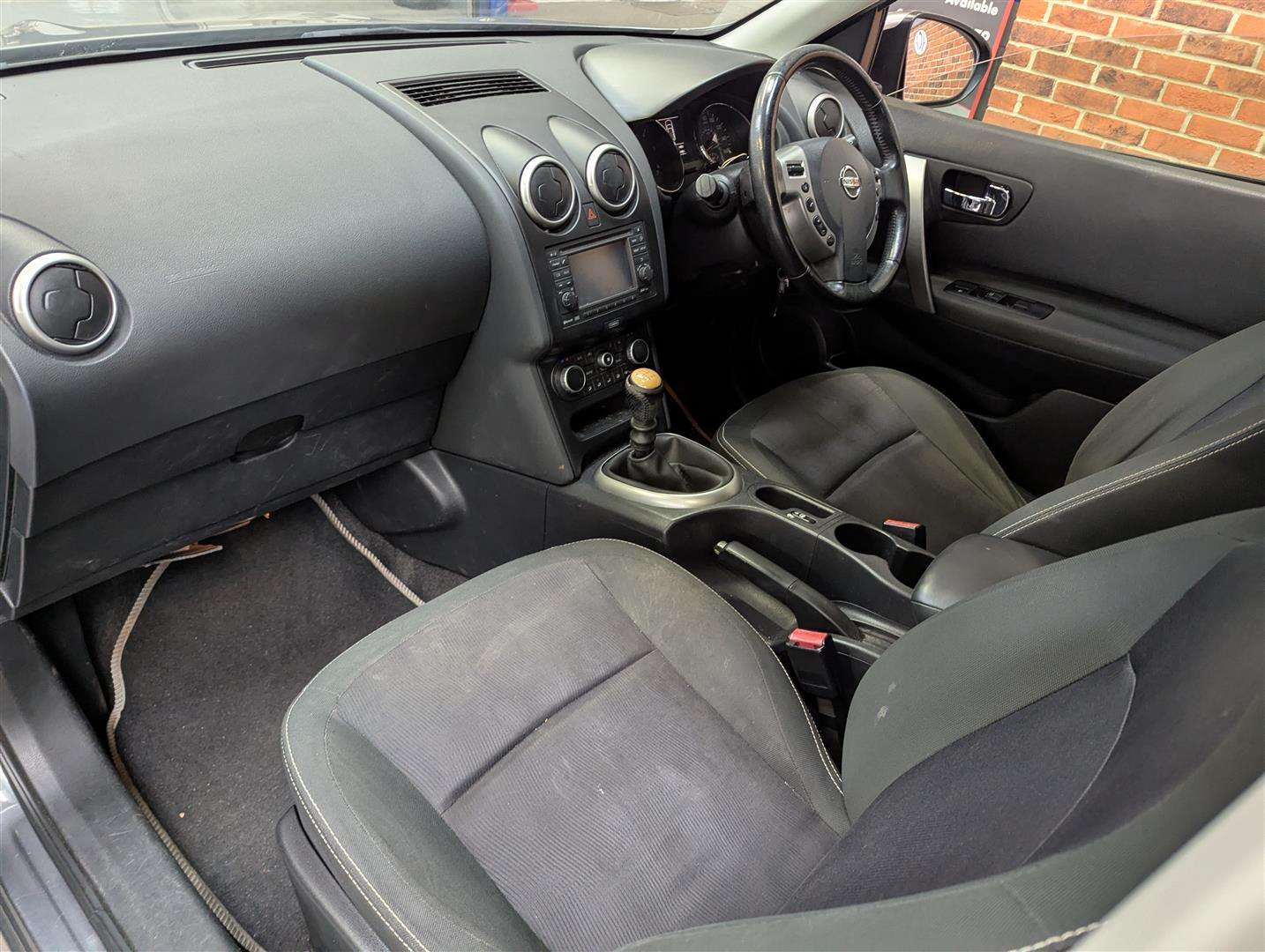 <p>2012 NISSAN QASHQAI N-TEC + IS DCI</p>
