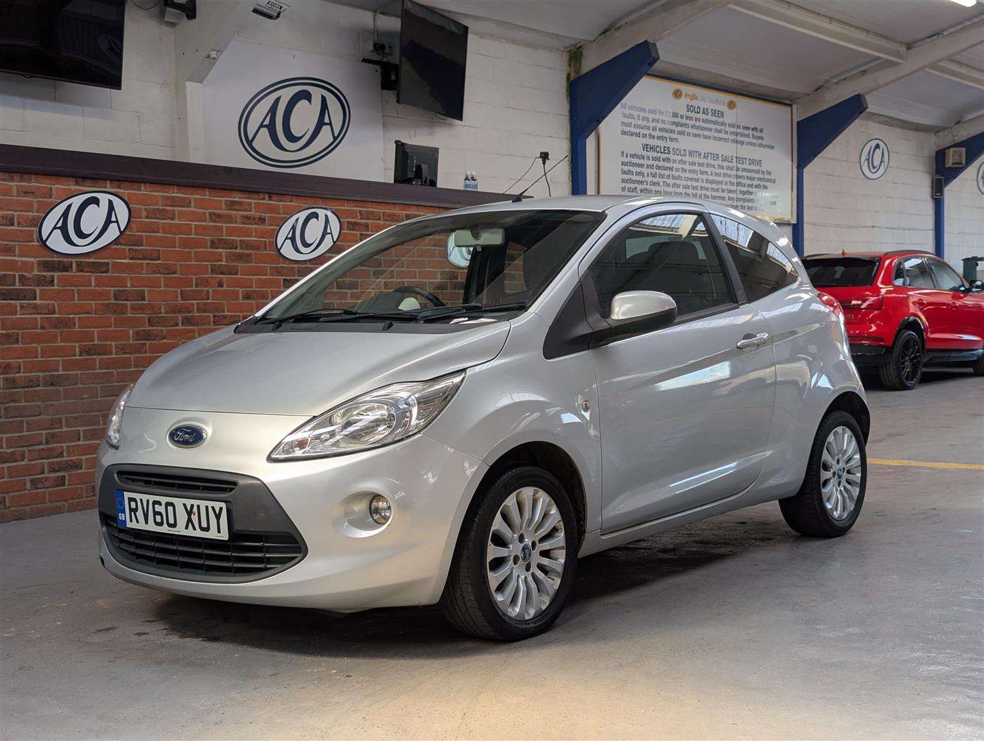 <p>2010 FORD KA ZETEC</p>