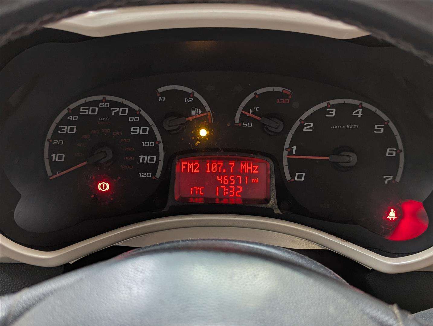 <p>2010 FORD KA ZETEC</p>
