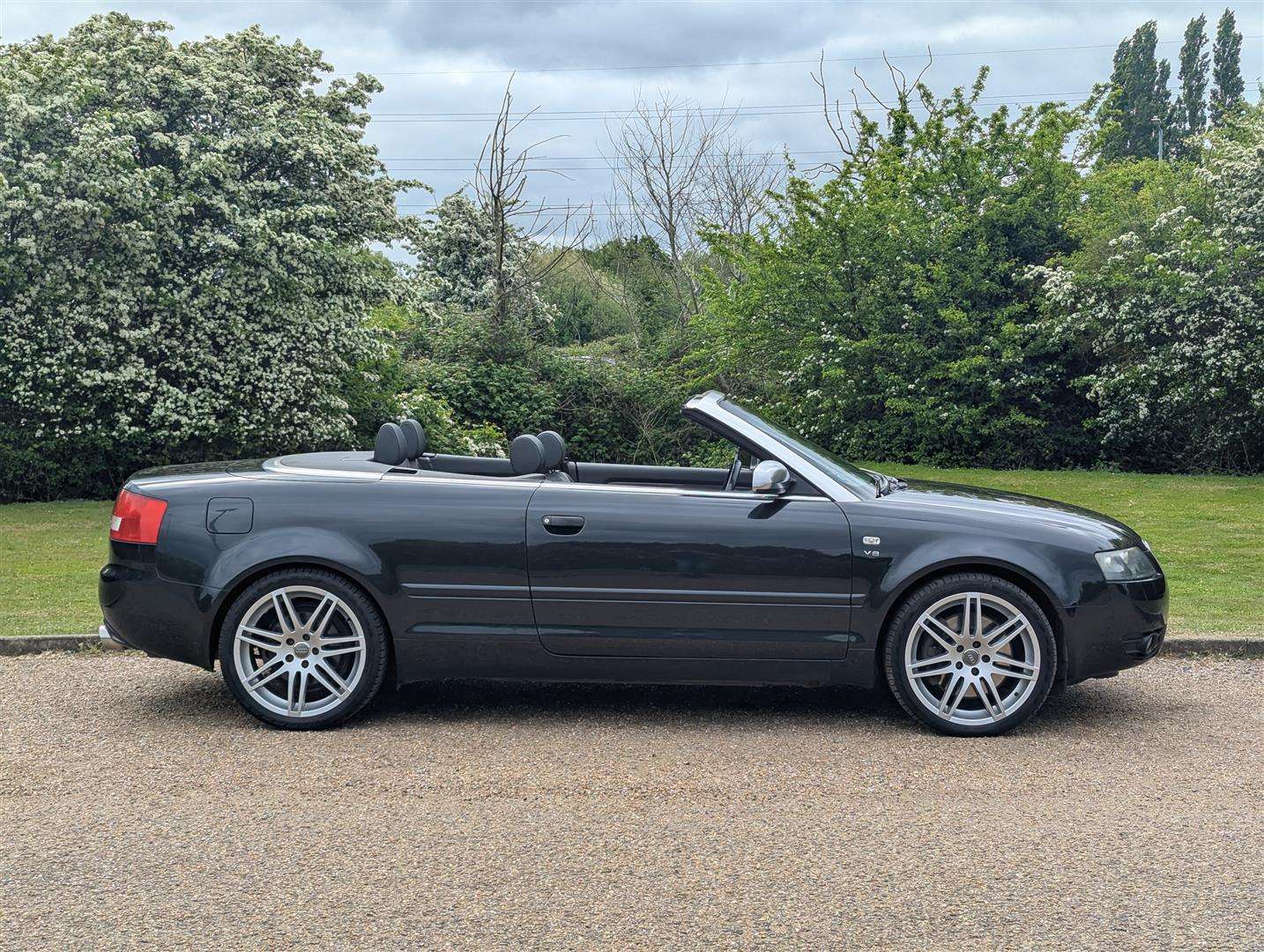 <p>2005 AUDI S4 QUATTRO CABRIOLET AUTO</p>