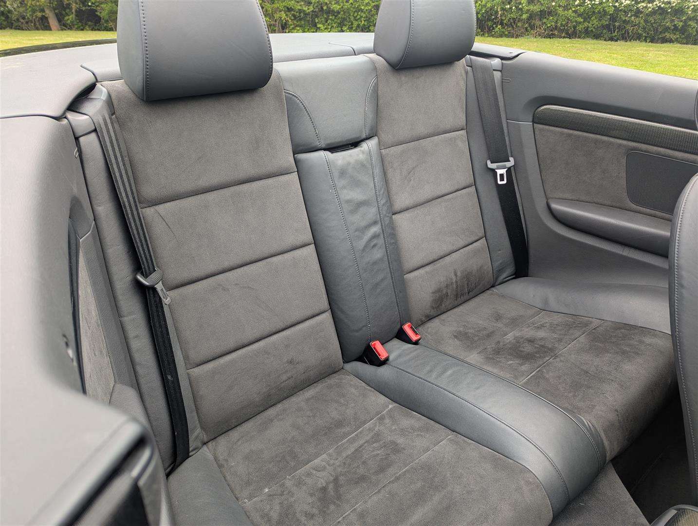 <p>2005 AUDI S4 QUATTRO CABRIOLET AUTO</p>