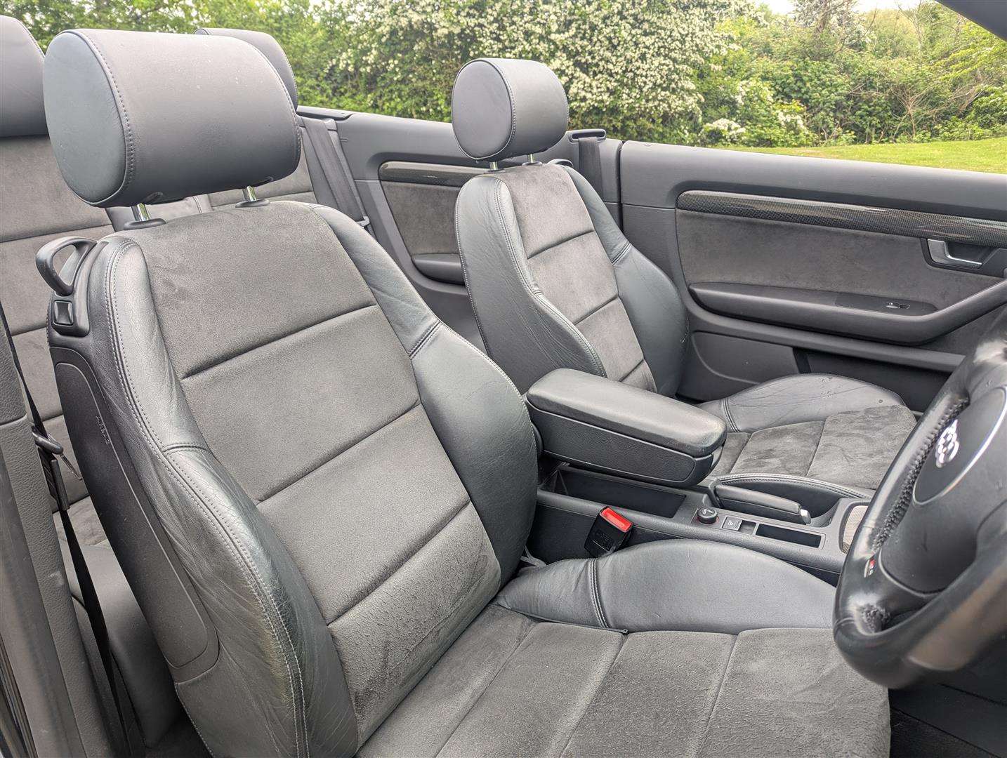 <p>2005 AUDI S4 QUATTRO CABRIOLET AUTO</p>
