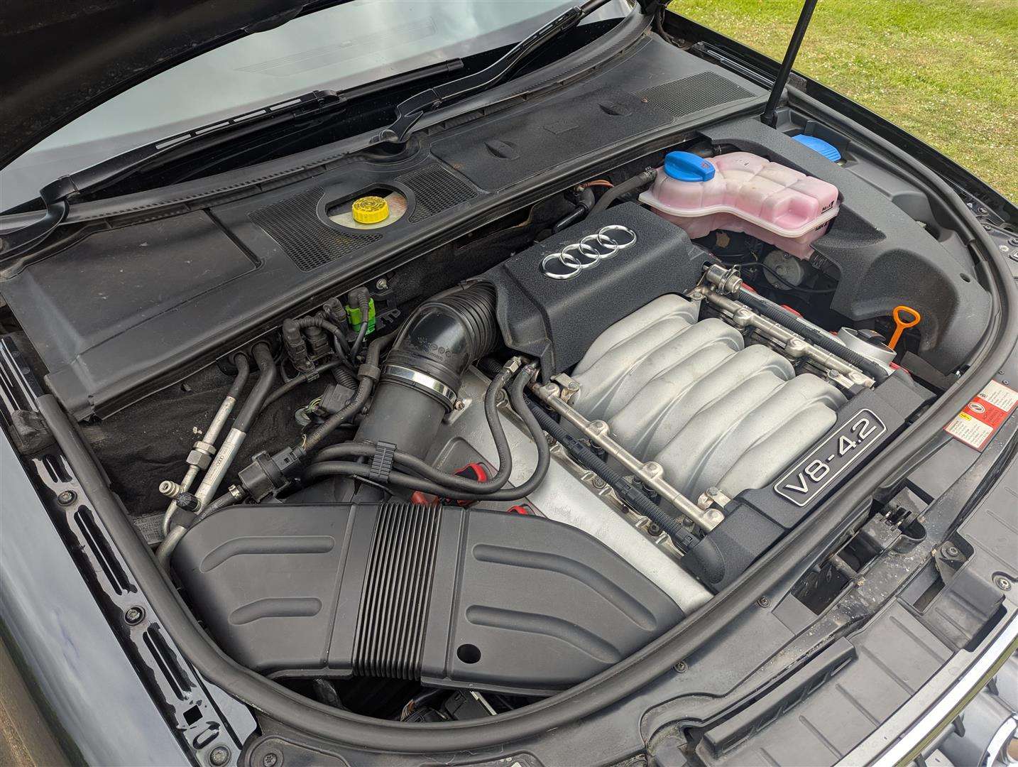 <p>2005 AUDI S4 QUATTRO CABRIOLET AUTO</p>