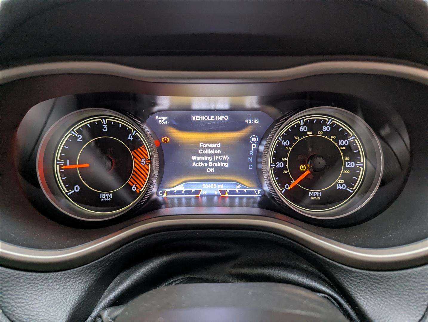 <p>2015 JEEP CHEROKEE LIMITED M-JET 4X</p>