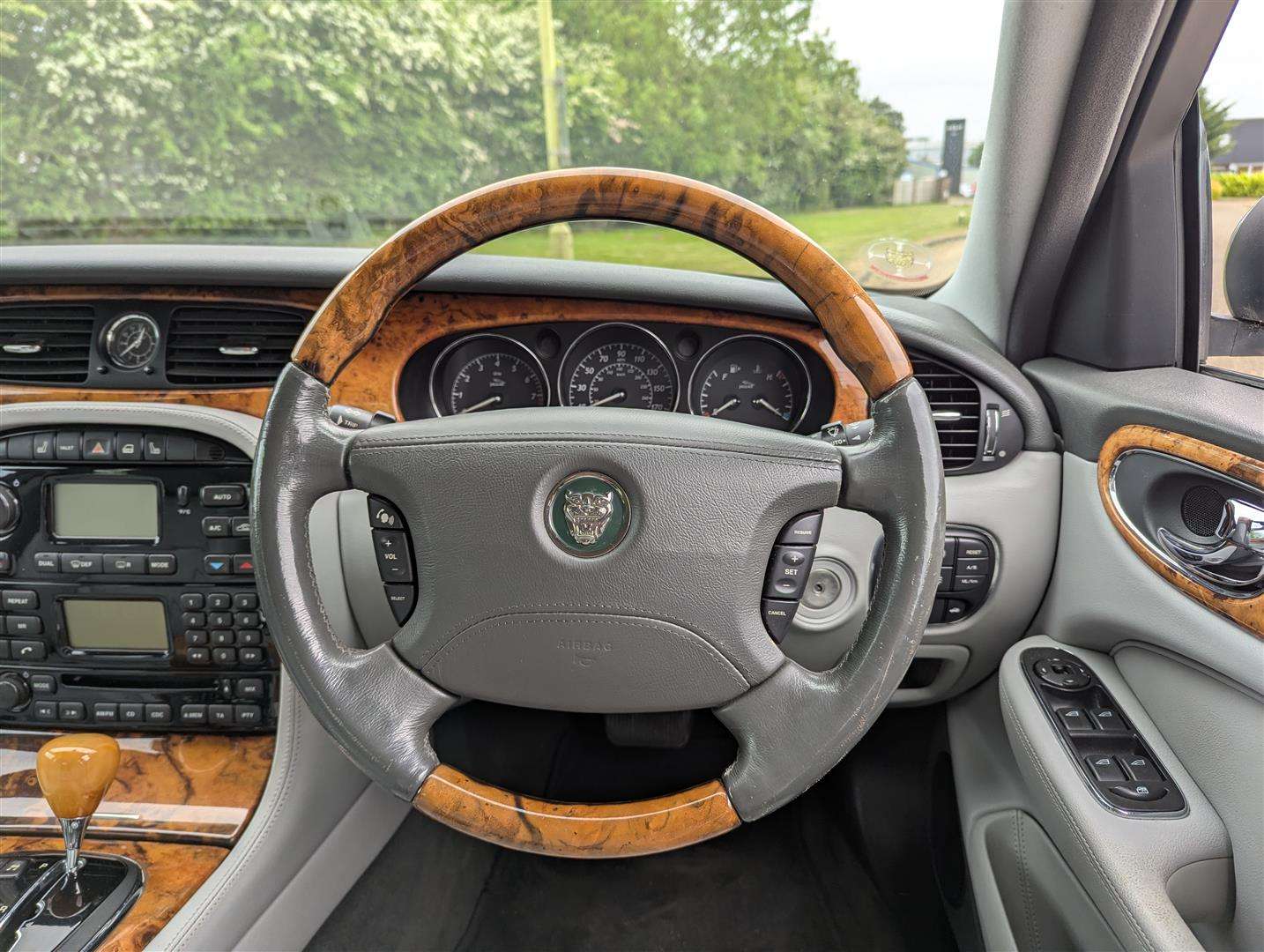 <p>2004 JAGUAR XJ6 V6 AUTO</p>