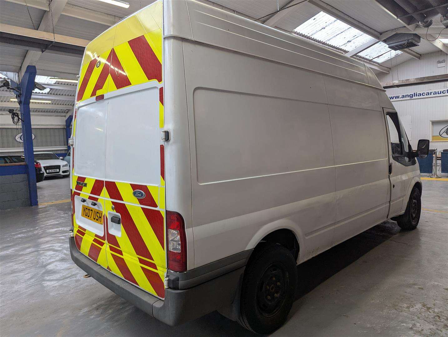 <p>2007 FORD TRANSIT 115 T350L RWD DAY VAN CONVERSION</p>