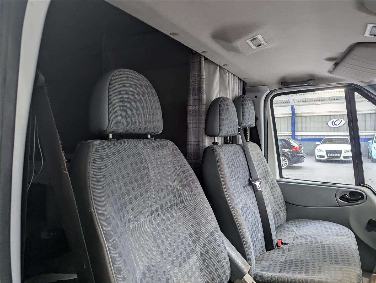 <p>2007 FORD TRANSIT 115 T350L RWD DAY VAN CONVERSION</p>
