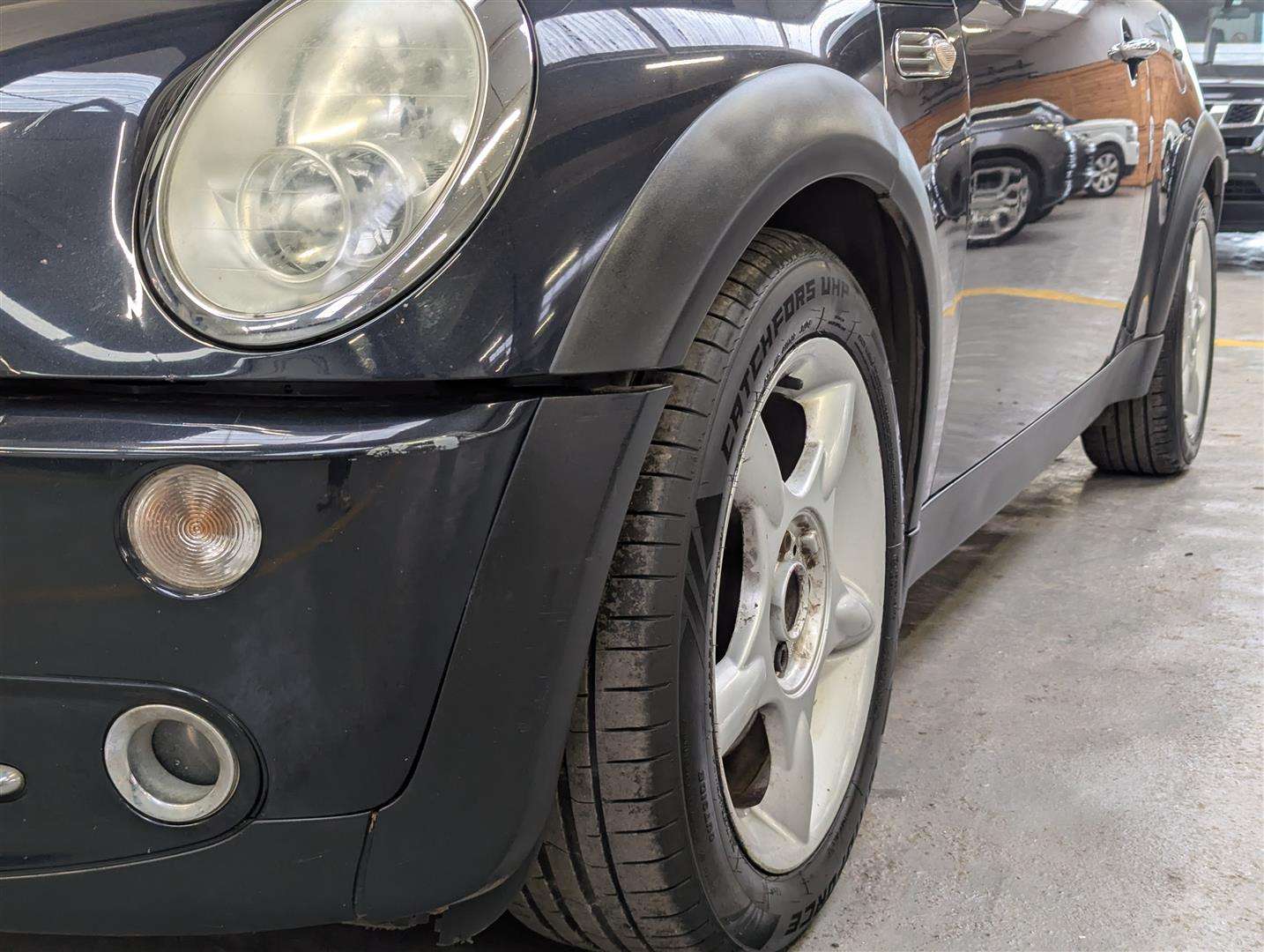 <p>2005 MINI MINI ONE</p>