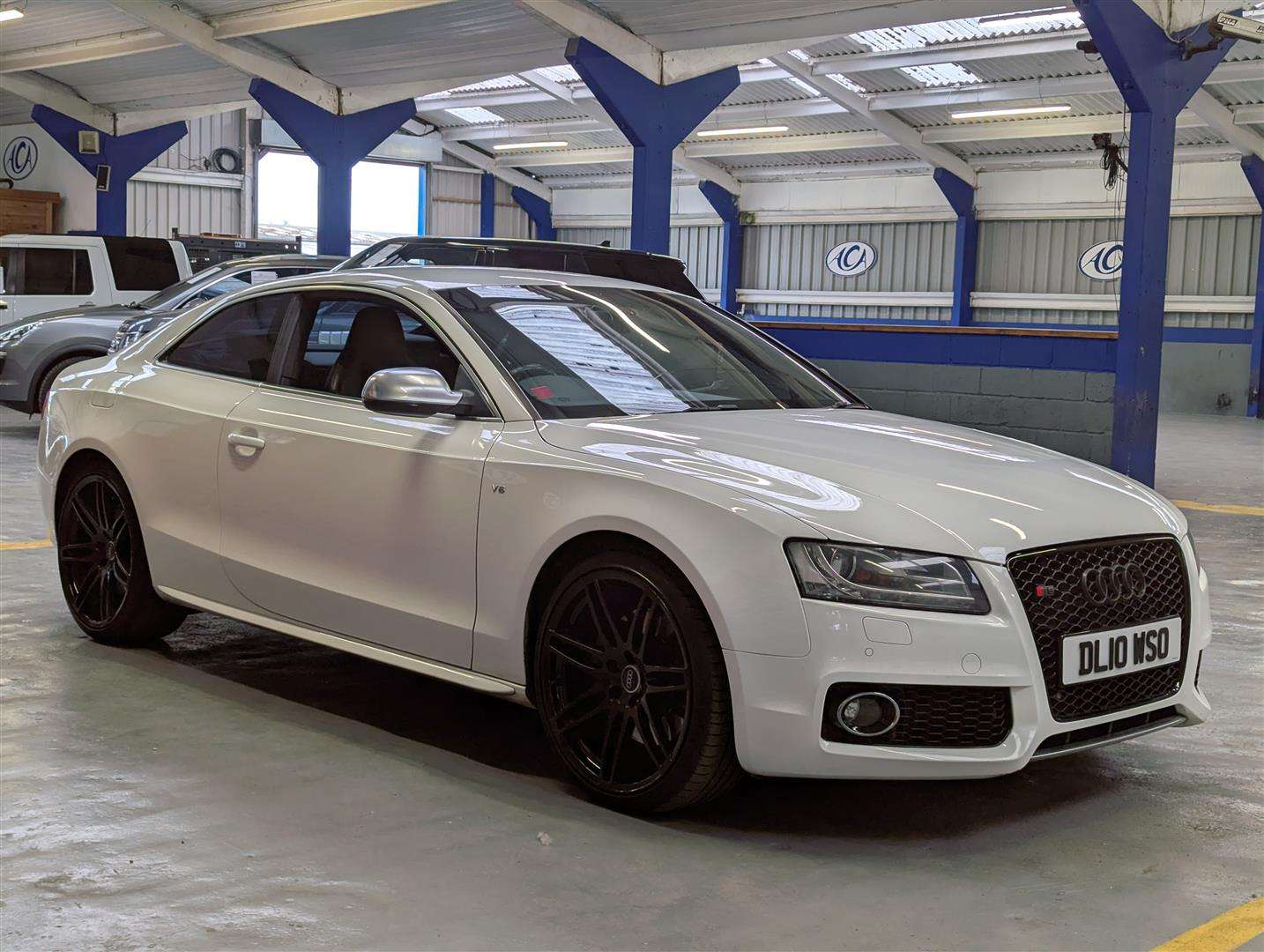 <p>2010 AUDI A5 S5 FSI QUATTRO S-A</p>
