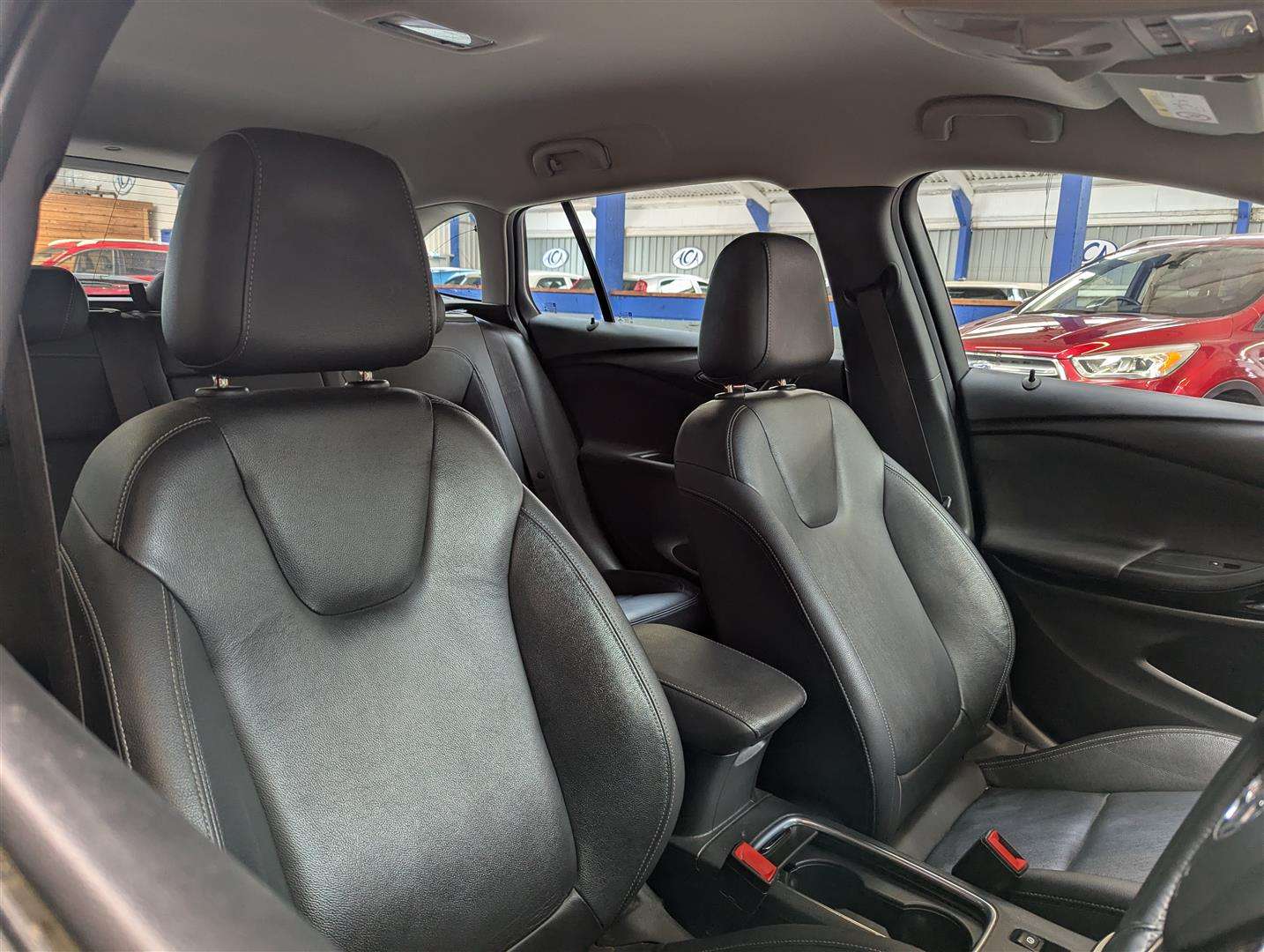 <p>2017 VAUXHALL ASTRA ELITE NAV</p>