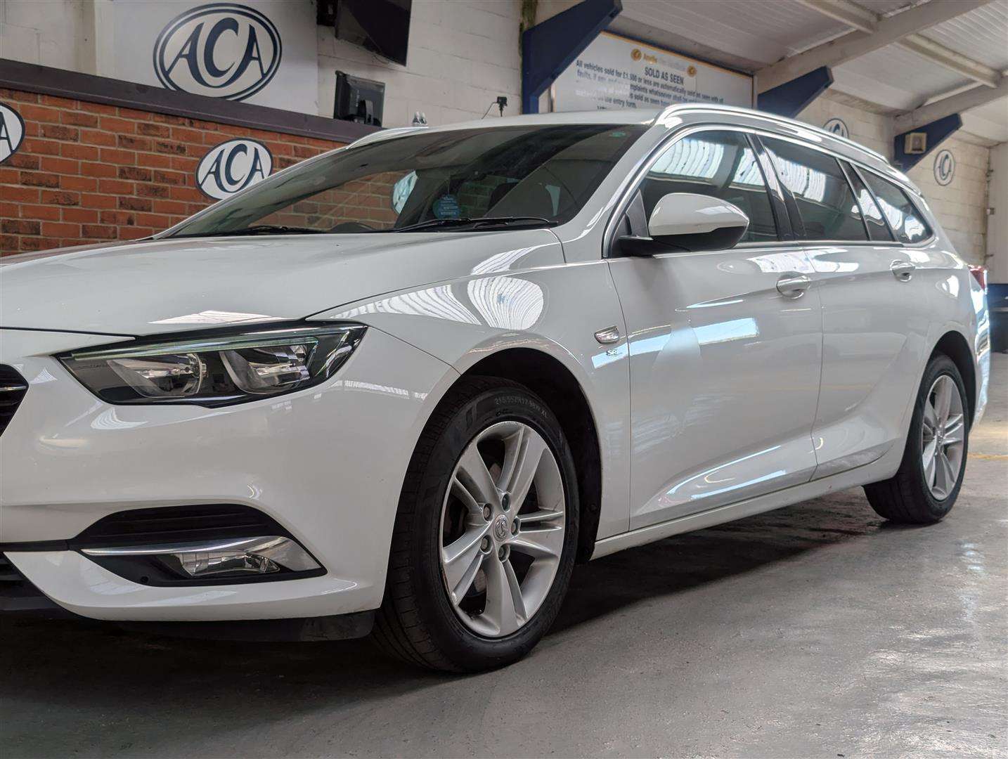 <p>2018 VAUXHALL INSIGNIA SRI NAV ECOTEC D</p>