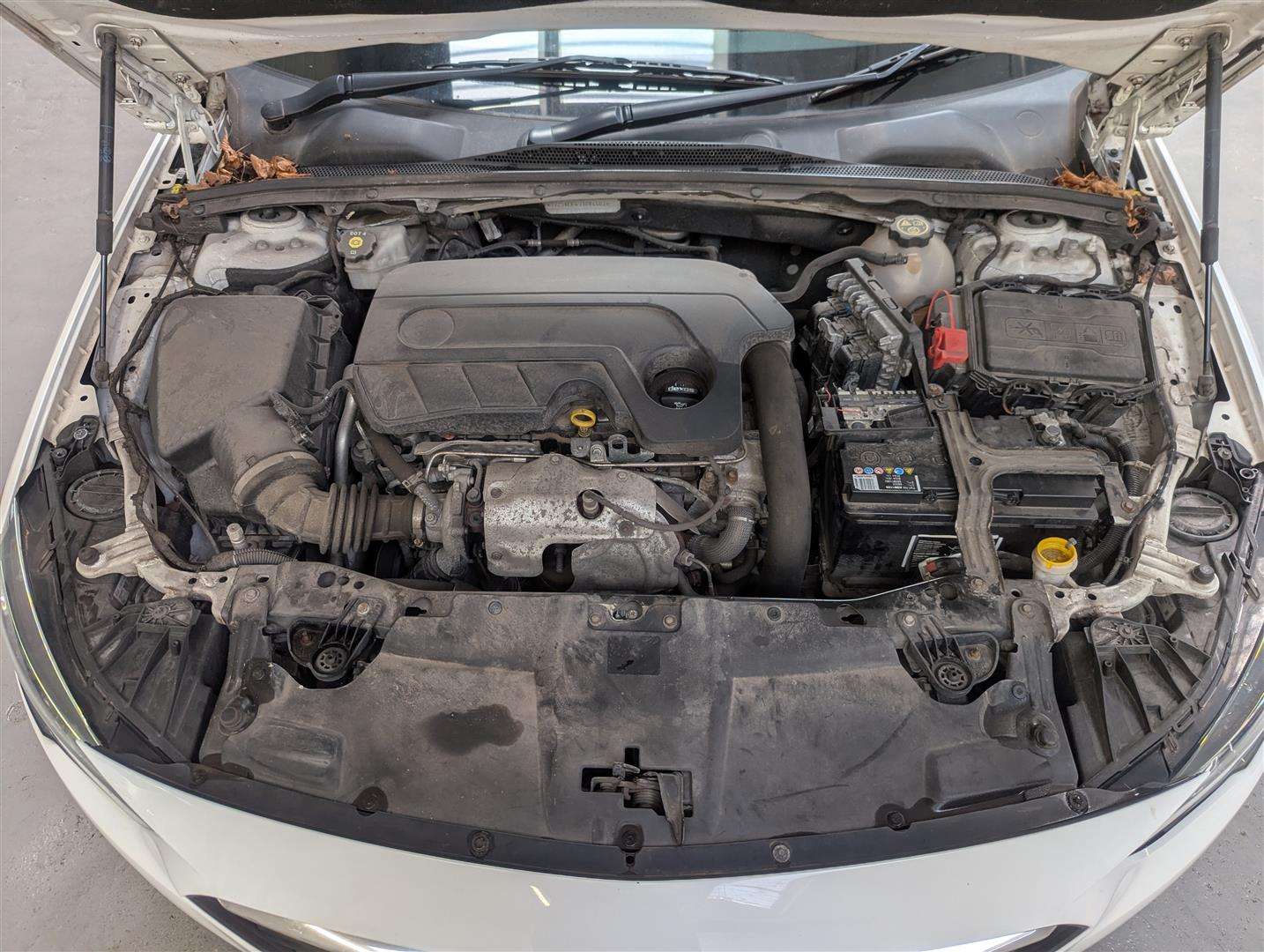 <p>2018 VAUXHALL INSIGNIA SRI NAV ECOTEC D</p>
