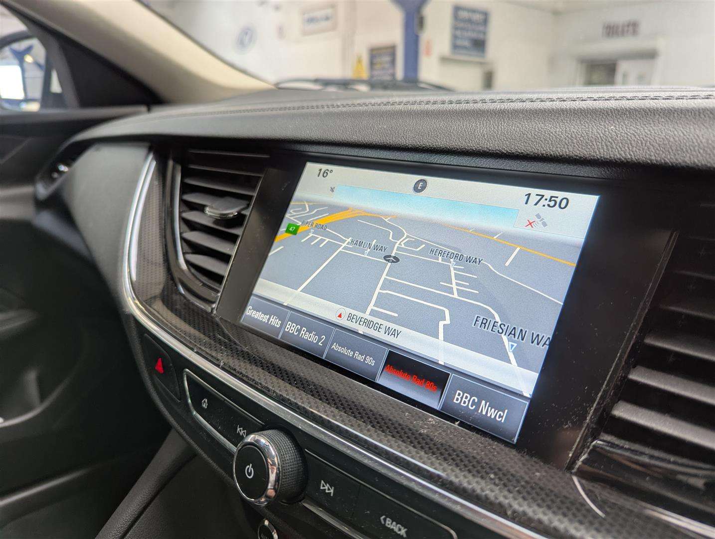 <p>2018 VAUXHALL INSIGNIA SRI NAV ECOTEC D</p>
