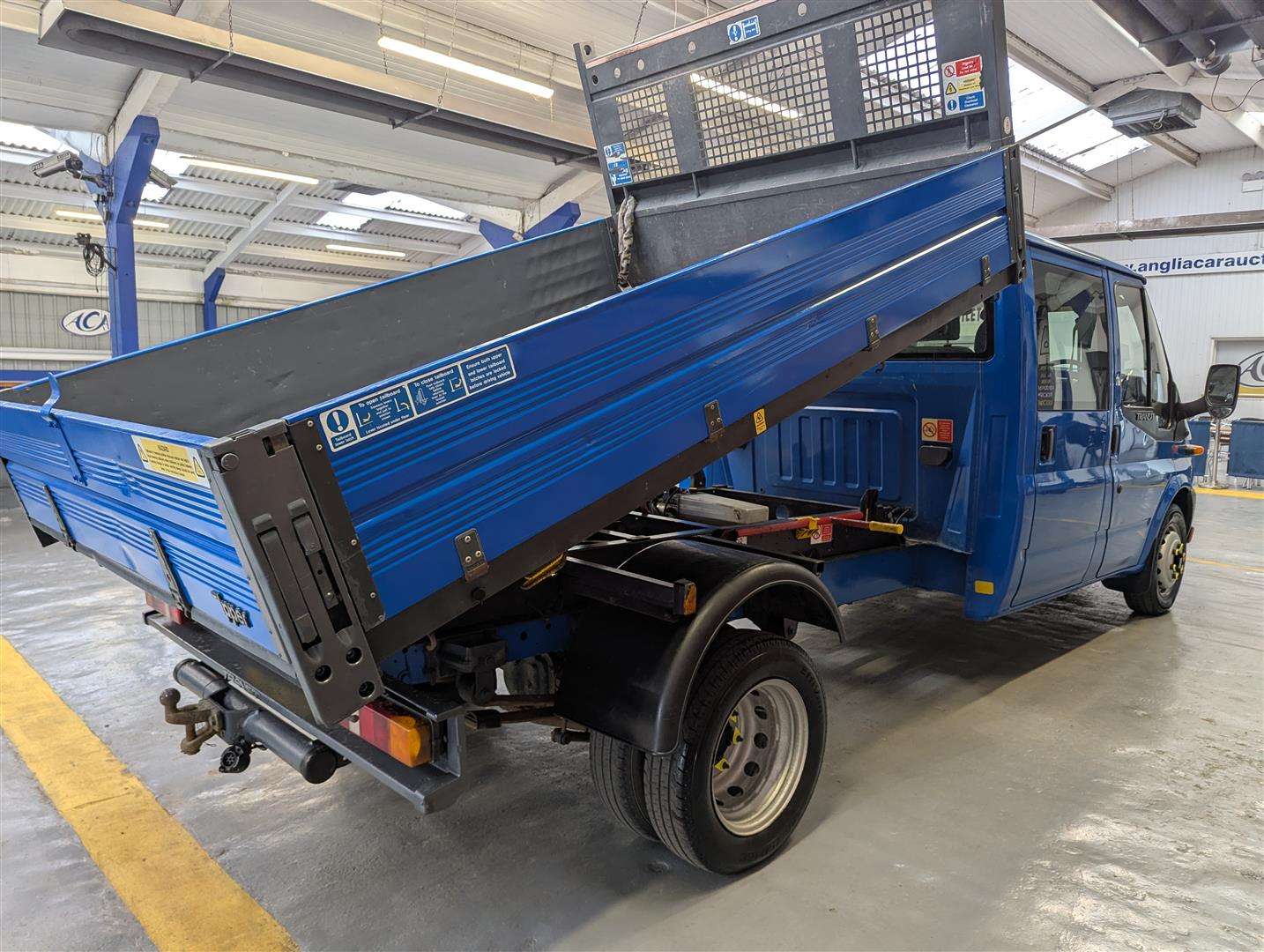 <p>2008 FORD TRANSIT 115 T350L D/C RWD</p>
