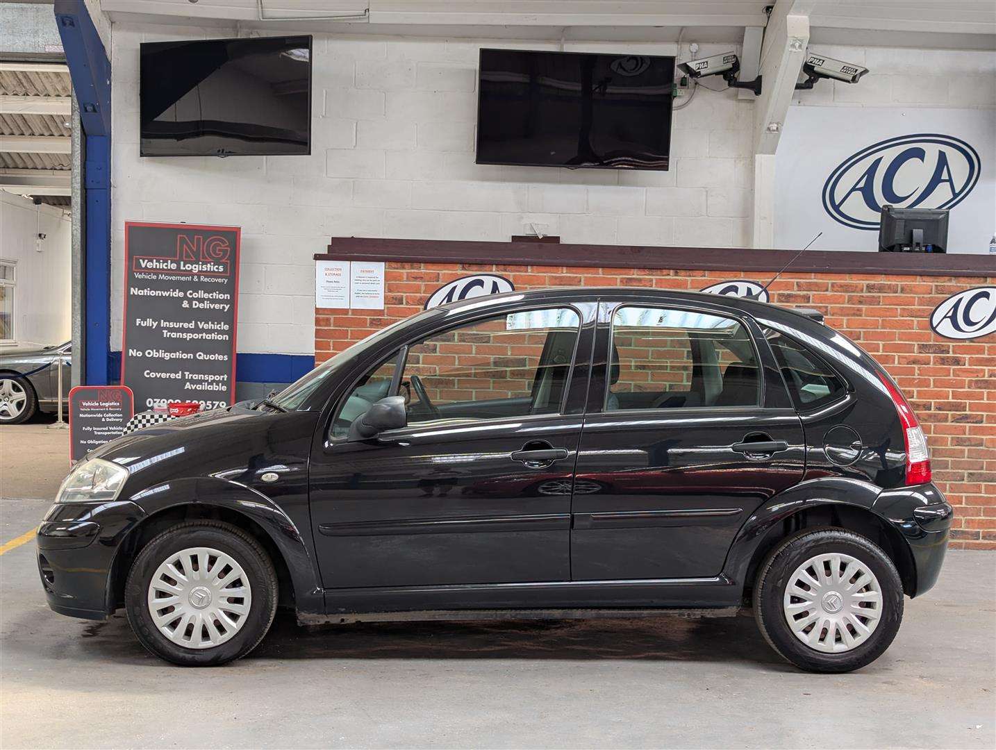 <p>2006 CITROEN C3 DESIRE</p>
