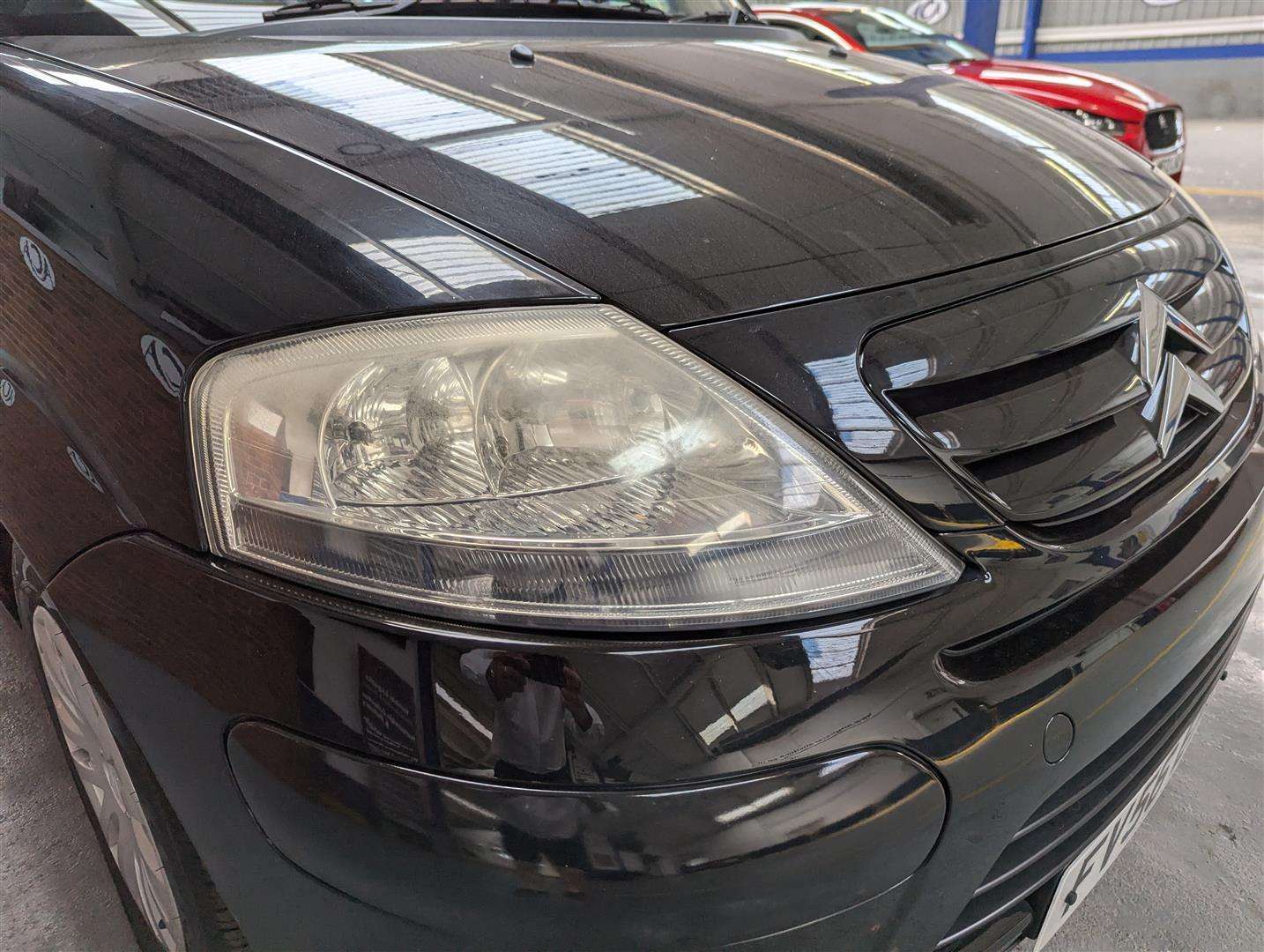<p>2006 CITROEN C3 DESIRE</p>