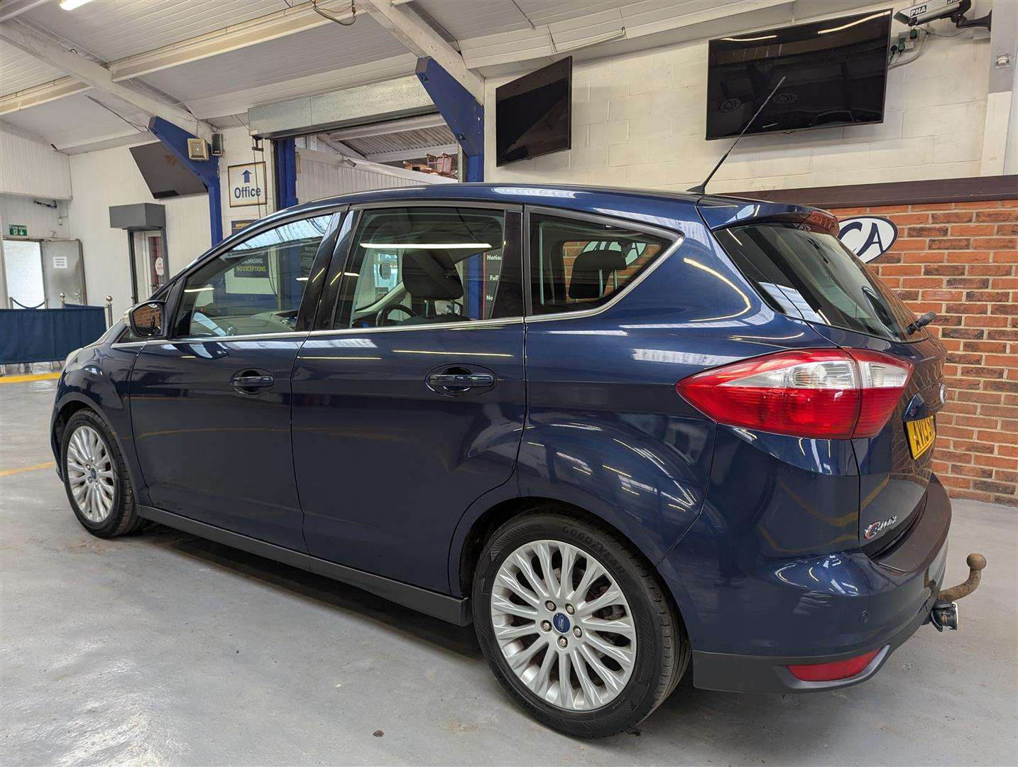 <p>2013 FORD C-MAX TITANIUM TDCI AUTO</p>