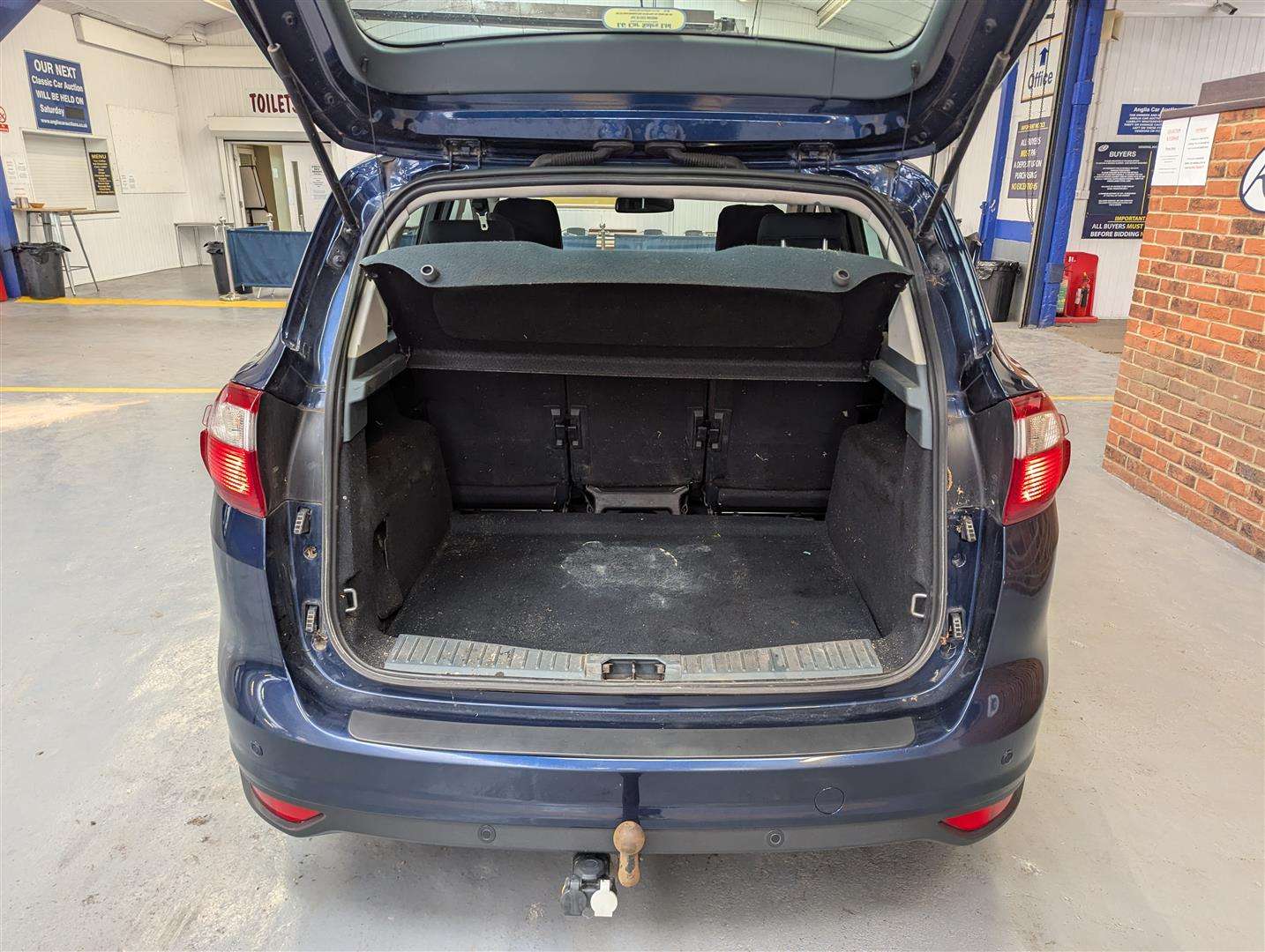 <p>2013 FORD C-MAX TITANIUM TDCI AUTO</p>
