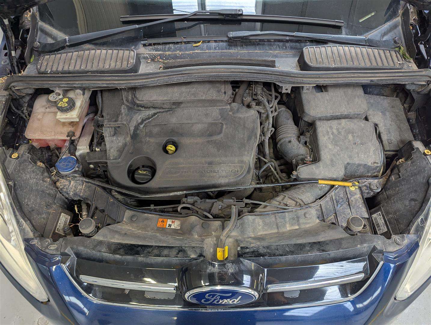 <p>2013 FORD C-MAX TITANIUM TDCI AUTO</p>