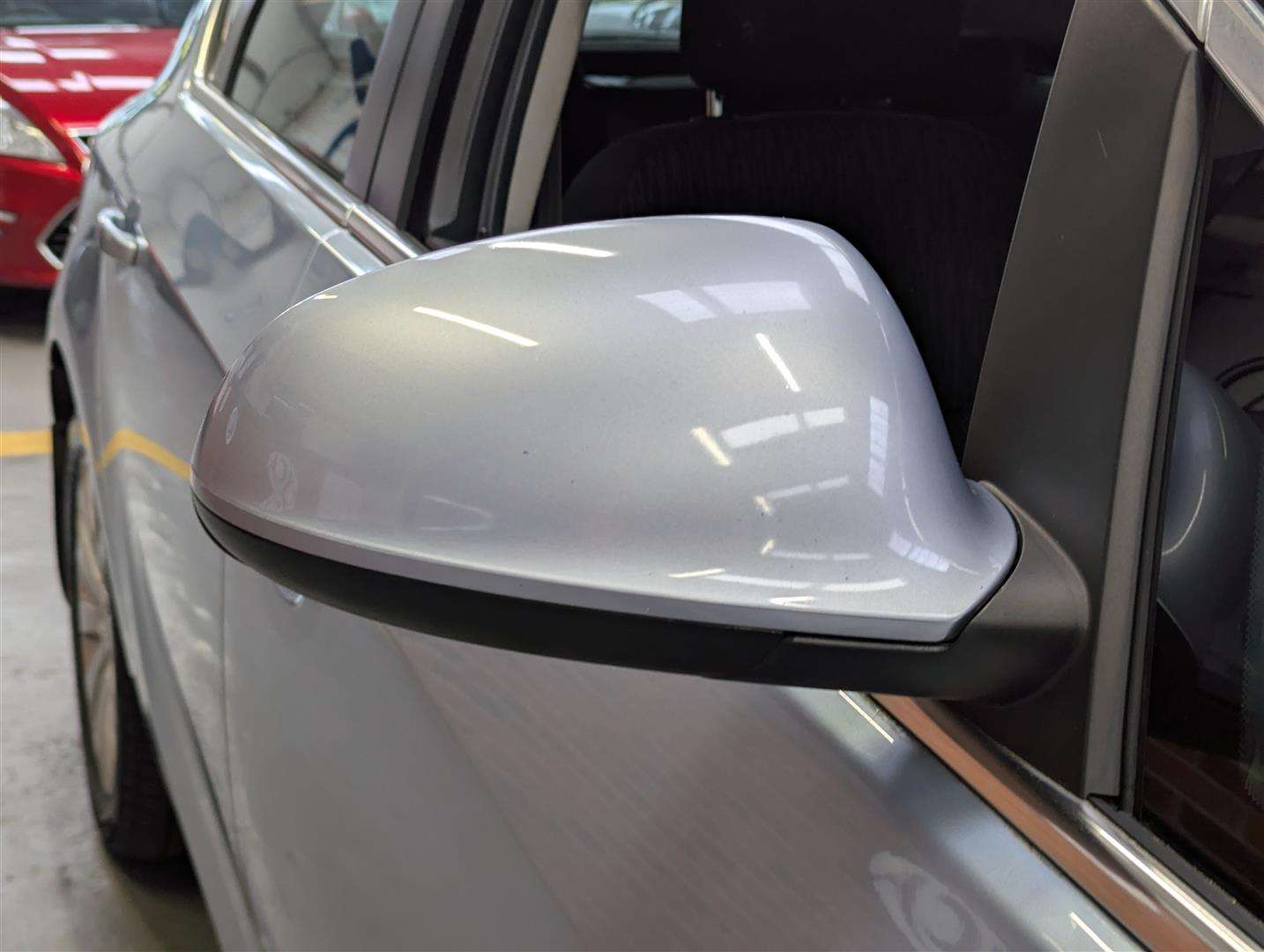 <p>2014 VAUXHALL ASTRA TECH LINE CDTI ECOF</p>