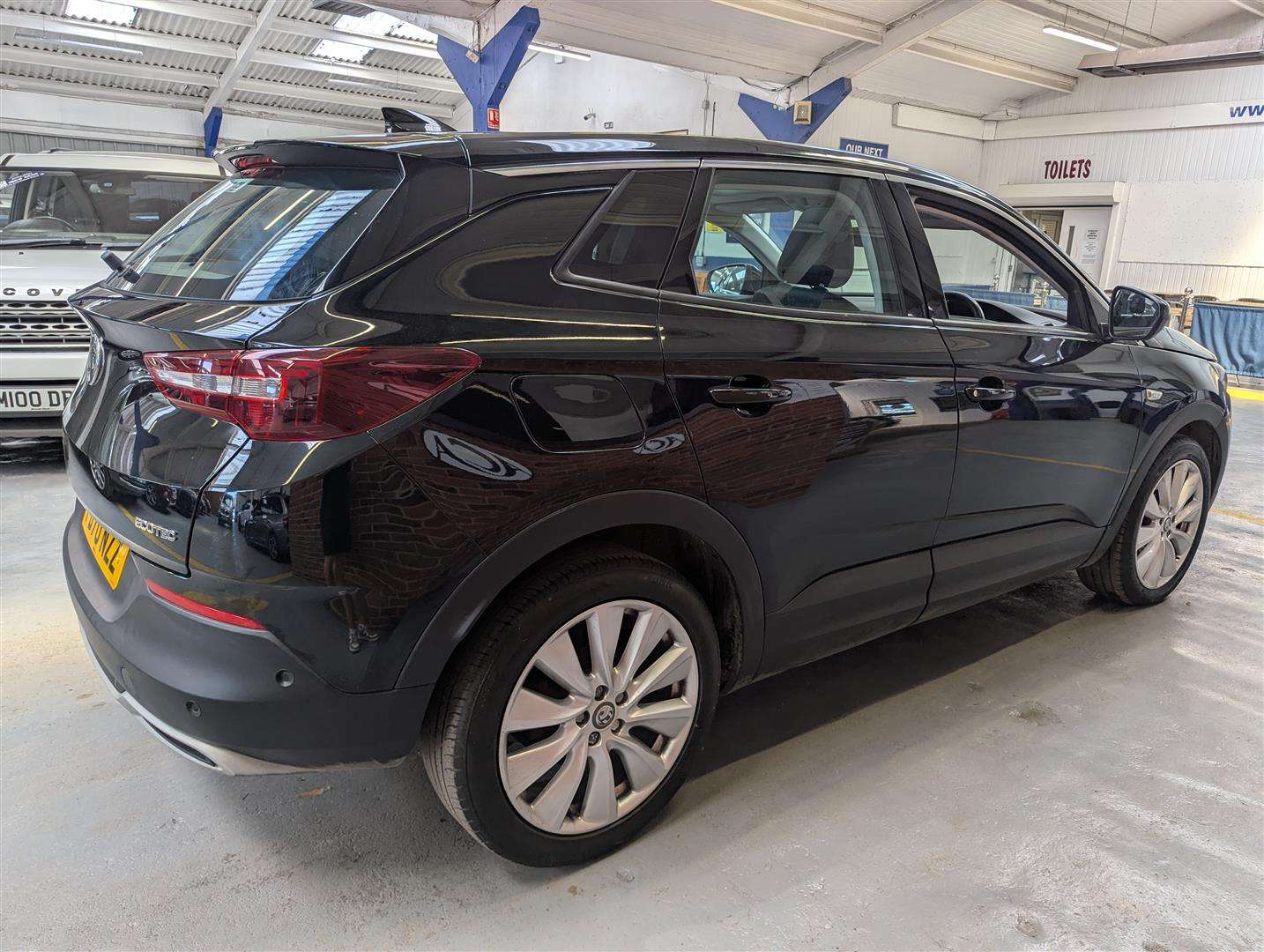 <p>2020 VAUXHALL GRANDLAND X ELITE NAV TUR</p>