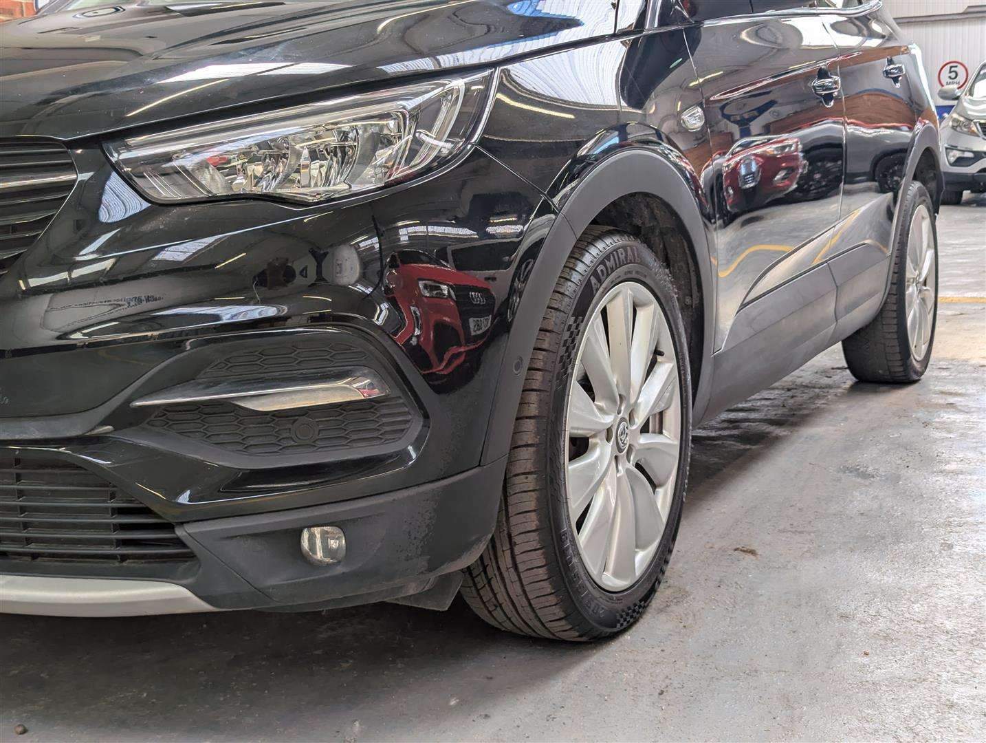 <p>2020 VAUXHALL GRANDLAND X ELITE NAV TUR</p>