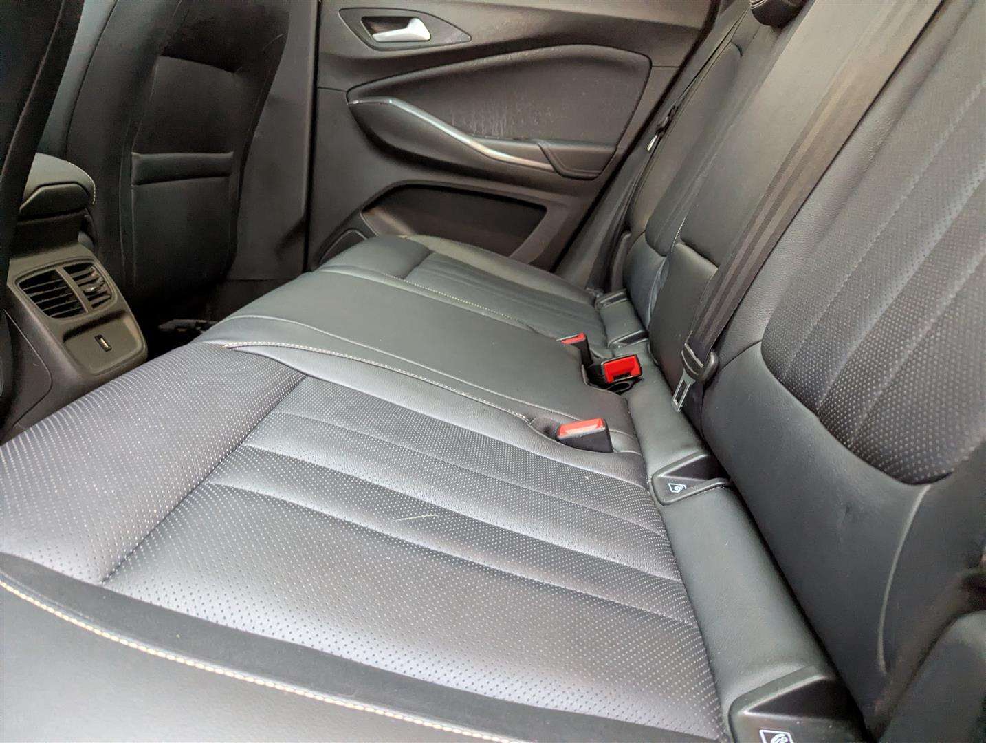 <p>2020 VAUXHALL GRANDLAND X ELITE NAV TUR</p>