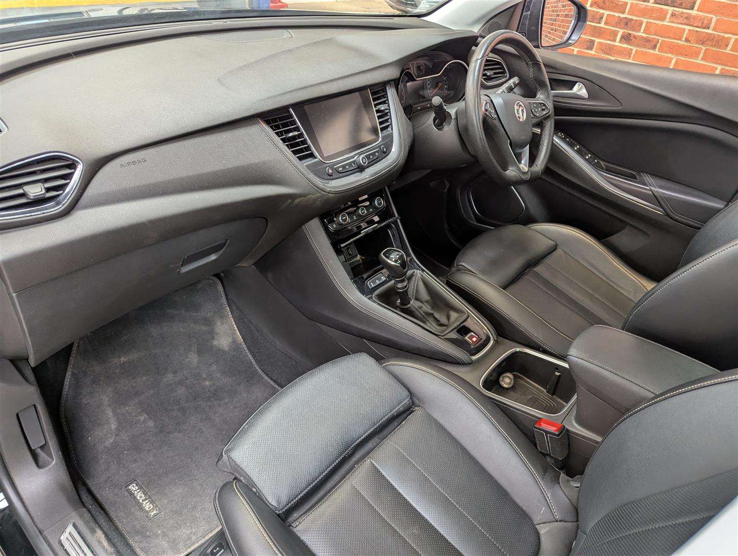 <p>2020 VAUXHALL GRANDLAND X ELITE NAV TUR</p>