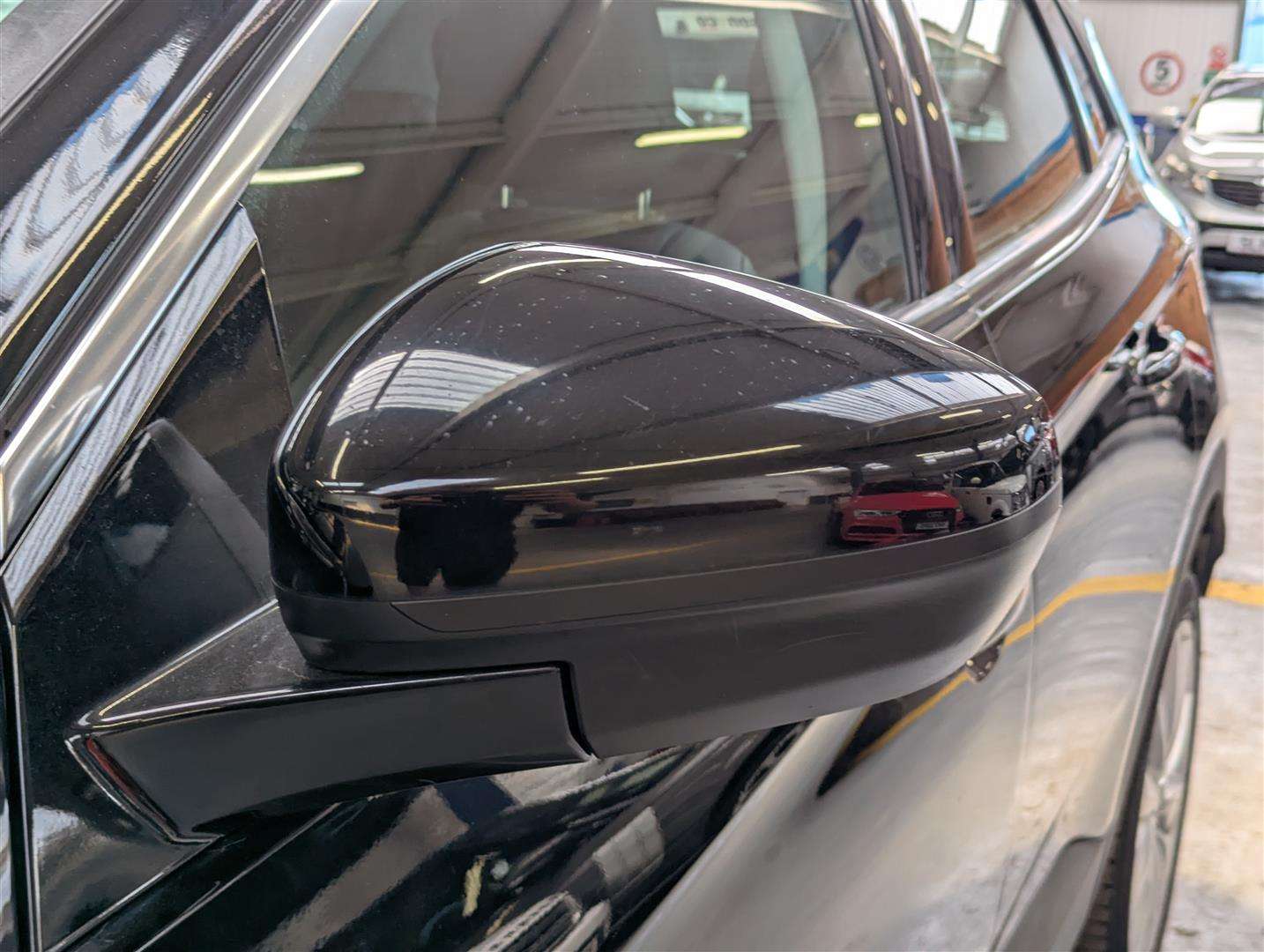 <p>2020 VAUXHALL GRANDLAND X ELITE NAV TUR</p>