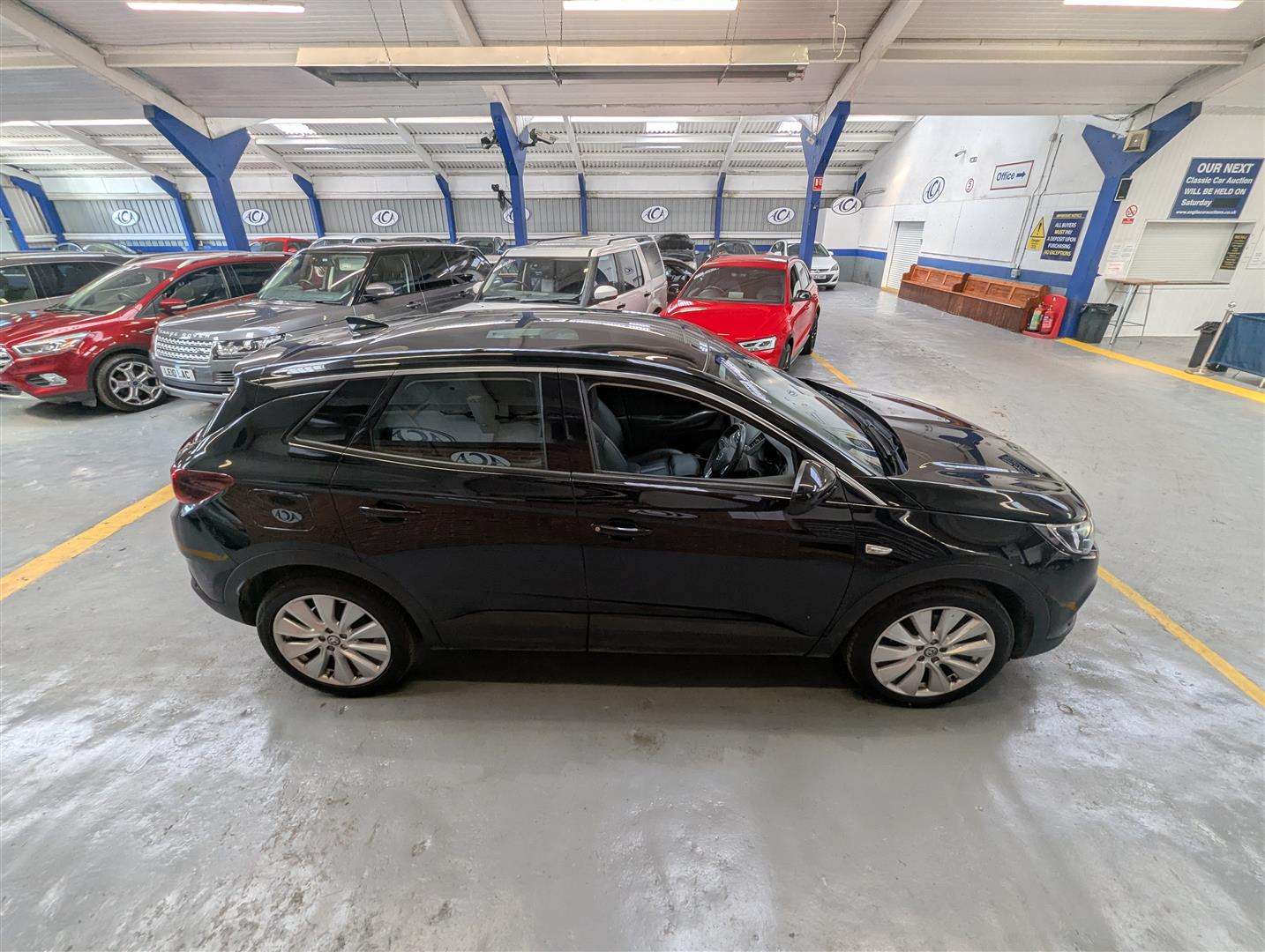 <p>2020 VAUXHALL GRANDLAND X ELITE NAV TUR</p>