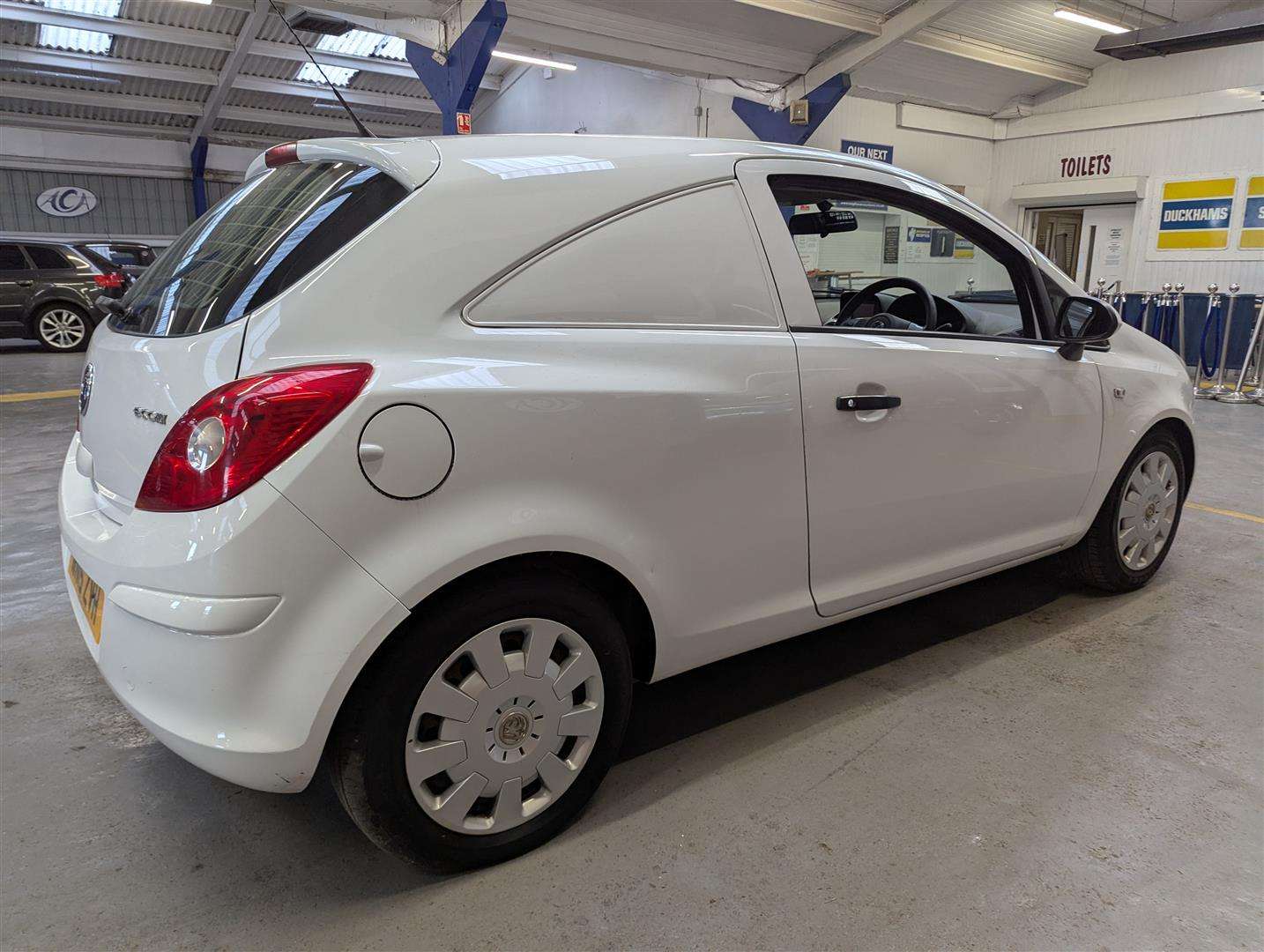 <p>2015 VAUXHALL CORSA CDTI ECOFLEX S/S</p>