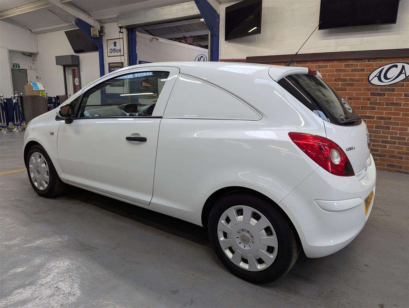 <p>2015 VAUXHALL CORSA CDTI ECOFLEX S/S</p>