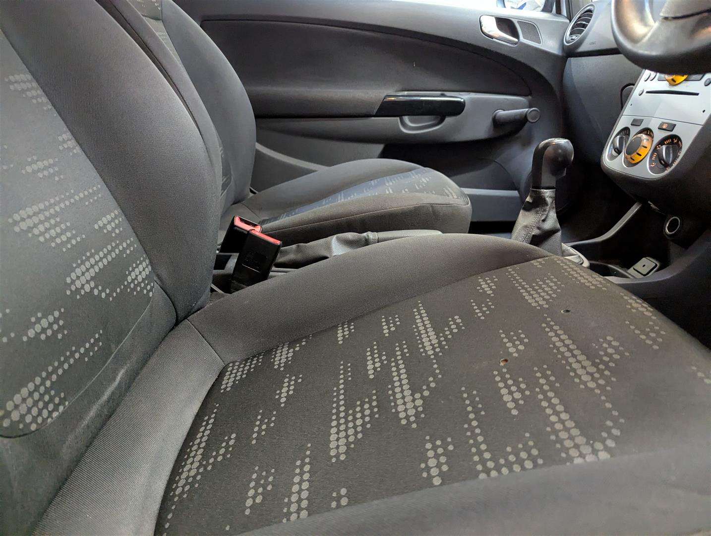 <p>2015 VAUXHALL CORSA CDTI ECOFLEX S/S</p>