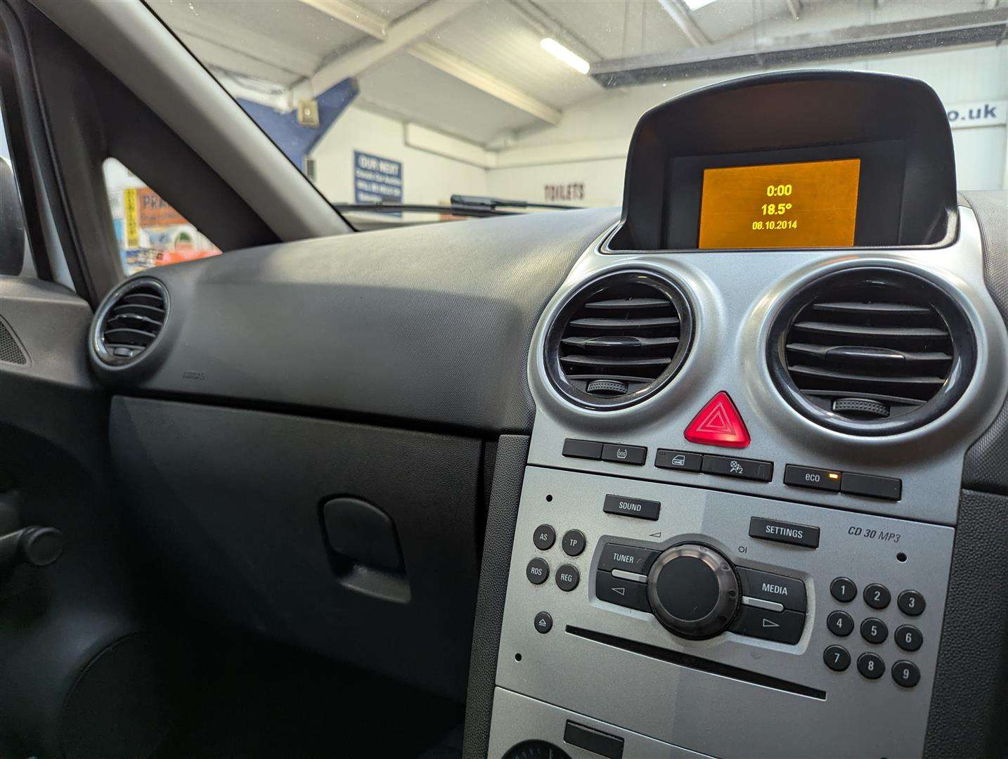 <p>2015 VAUXHALL CORSA CDTI ECOFLEX S/S</p>