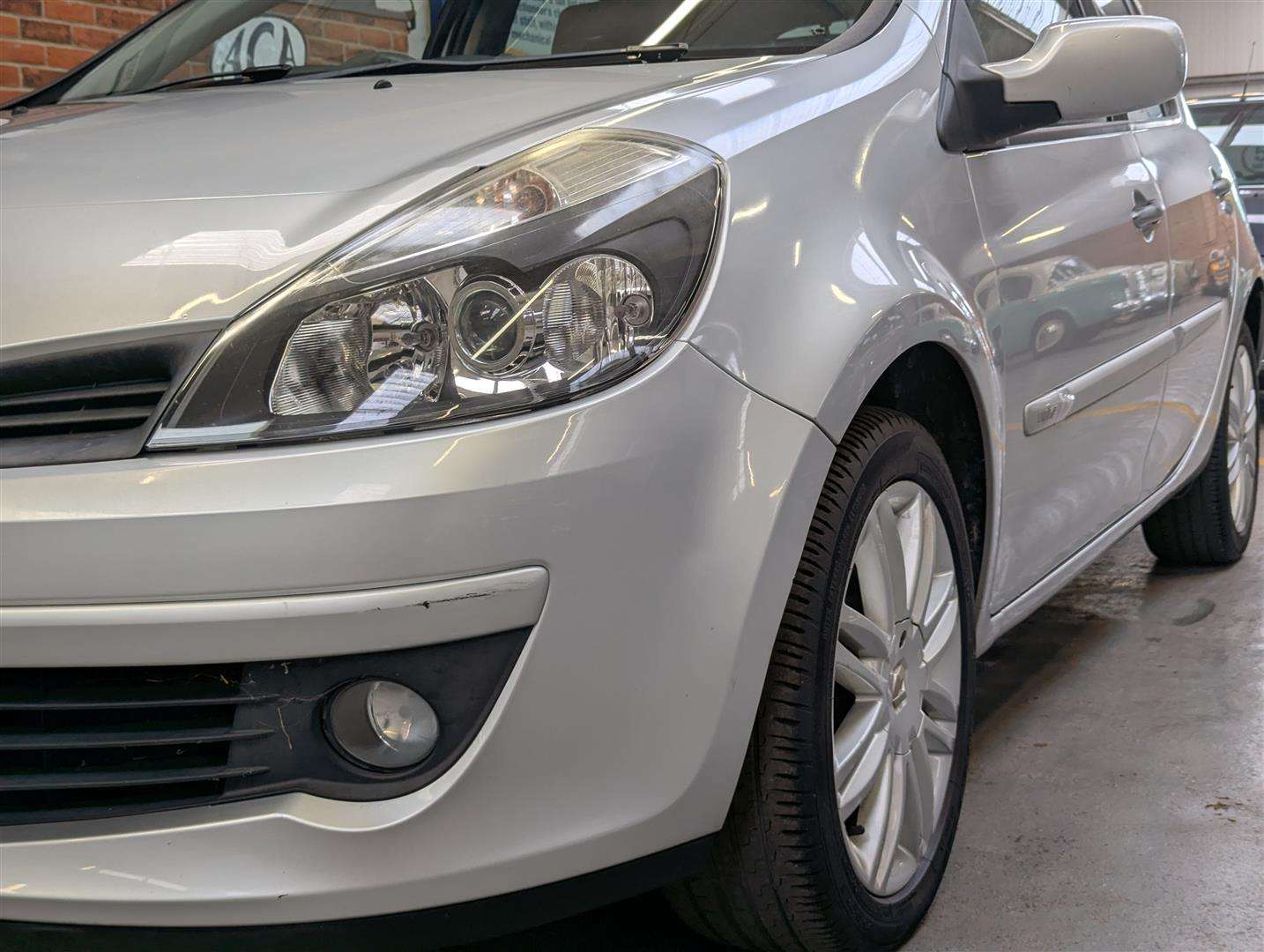 <p>2007 RENAULT CLIO INITIALE A</p>