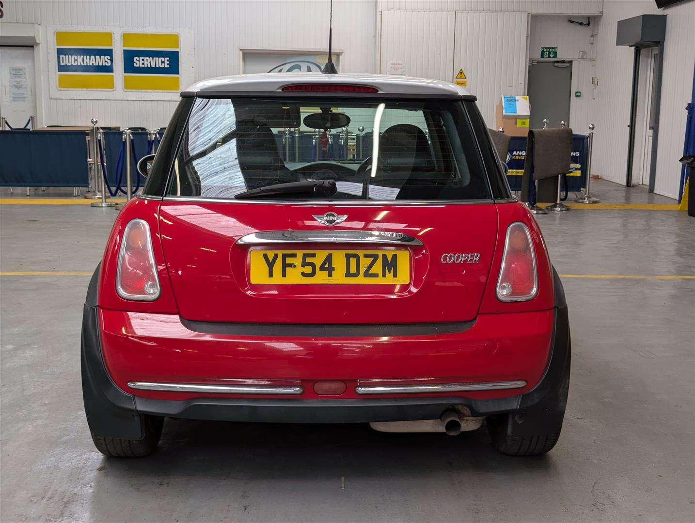 <p>2004 MINI MINI COOPER</p>