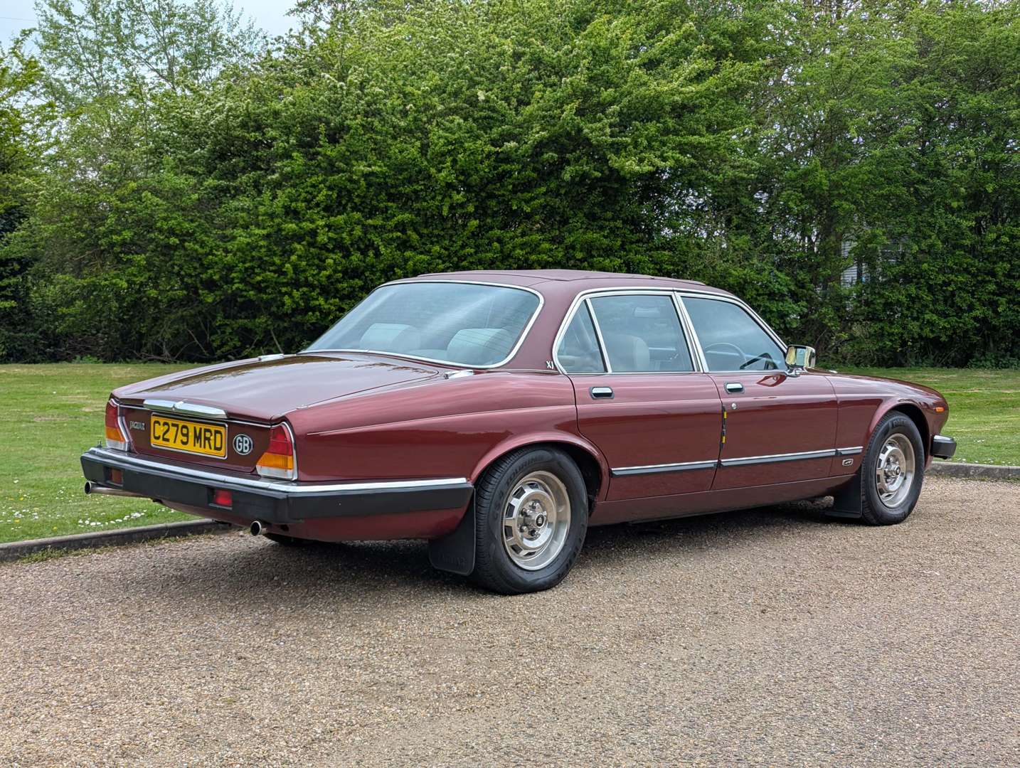 <p>1986 JAGUAR XJ6 3.4 AUTO SERIES III</p>
