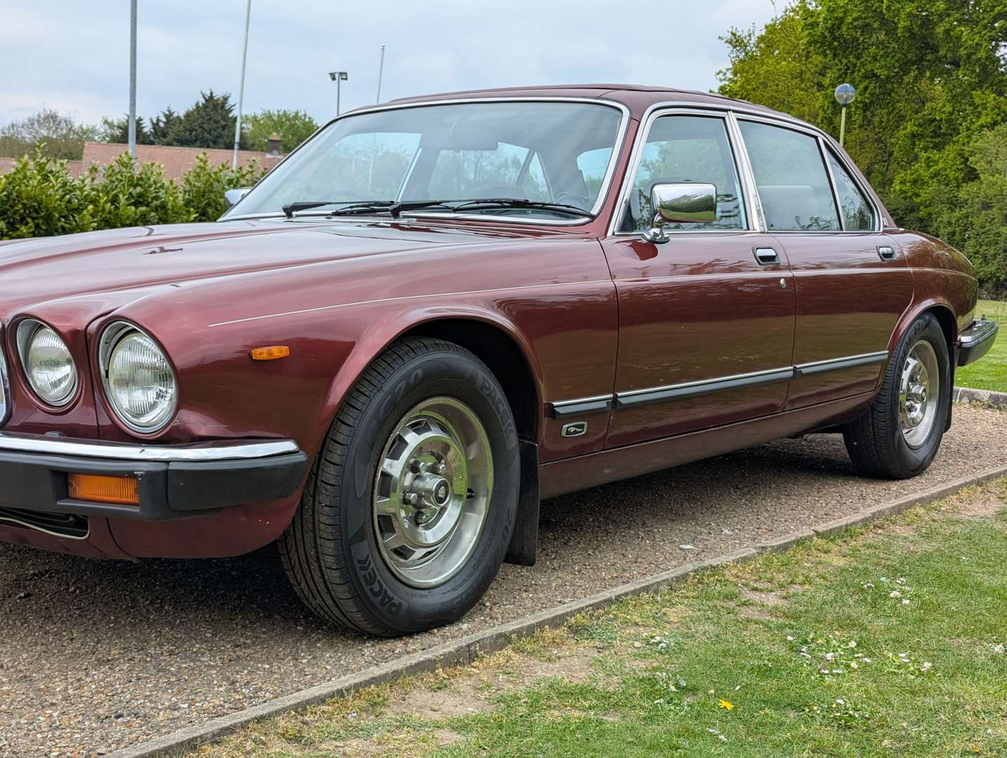 <p>1986 JAGUAR XJ6 3.4 AUTO SERIES III</p>