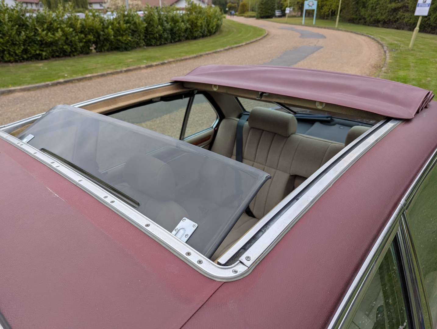 <p>1986 JAGUAR XJ6 3.4 AUTO SERIES III</p>