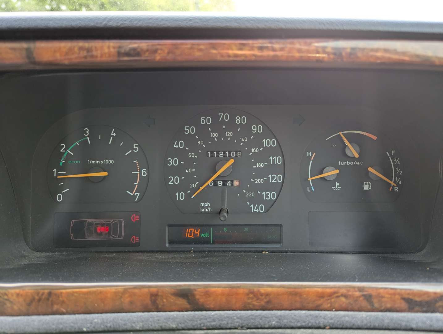 <p>1994 SAAB 9000 AERO T18</p>