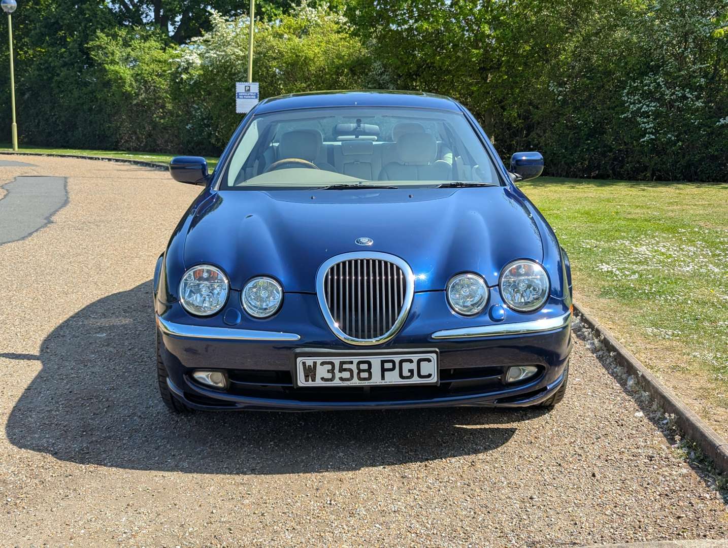 <p>2000 JAGUAR S-TYPE 3.0 SE AUTO</p>