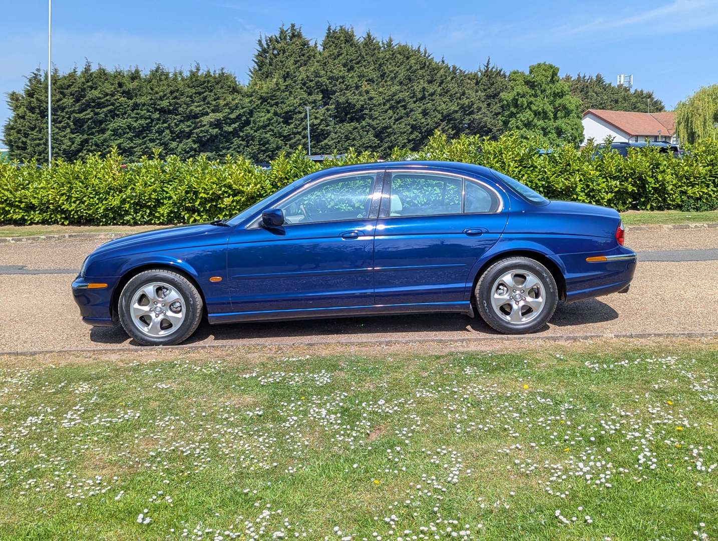 <p>2000 JAGUAR S-TYPE 3.0 SE AUTO</p>