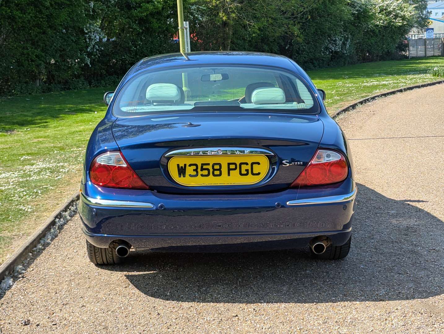 <p>2000 JAGUAR S-TYPE 3.0 SE AUTO</p>