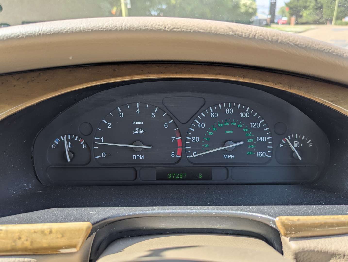 <p>2000 JAGUAR S-TYPE 3.0 SE AUTO</p>