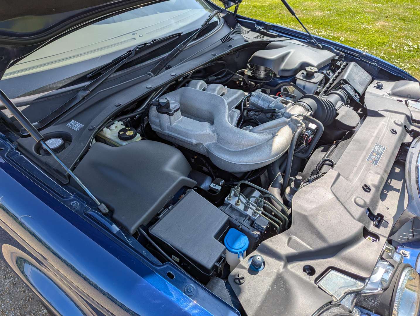 <p>2000 JAGUAR S-TYPE 3.0 SE AUTO</p>